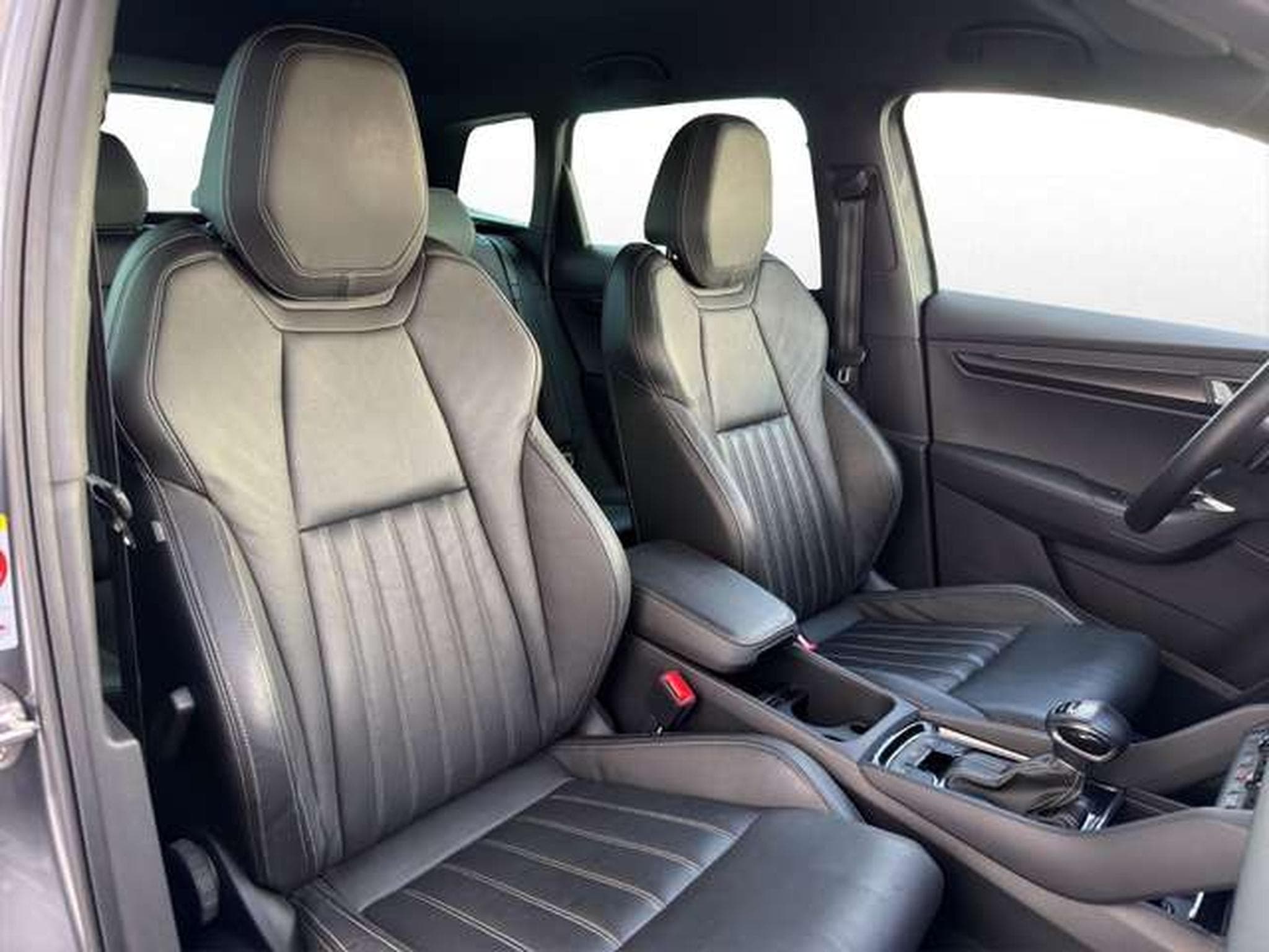 Skoda Karoq Sportline 4x4/AHK/Winter plus/Leder (2022) - Photo 16