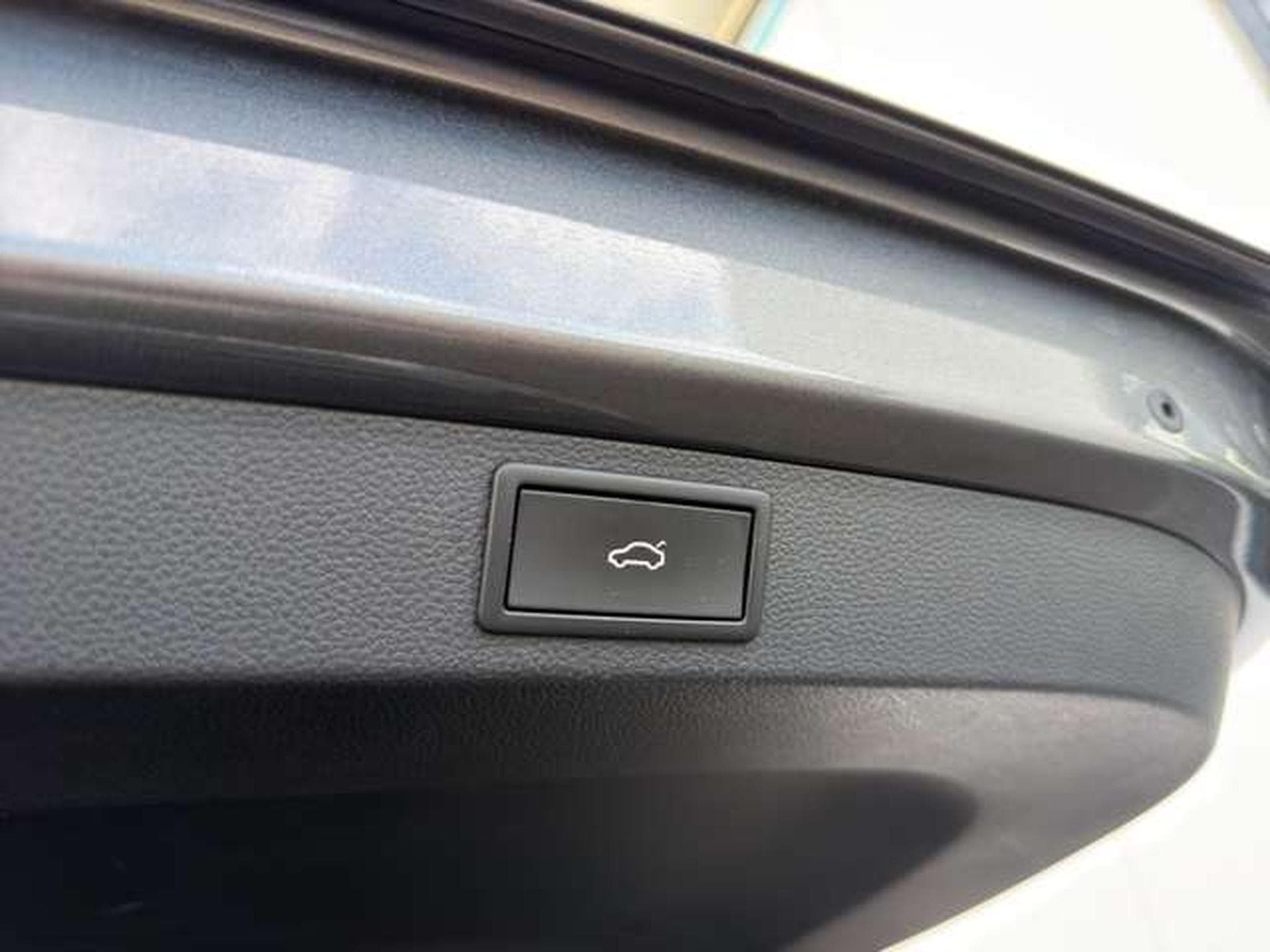 Skoda Karoq Sportline 4x4/AHK/Winter plus/Leder (2022) - Photo 9