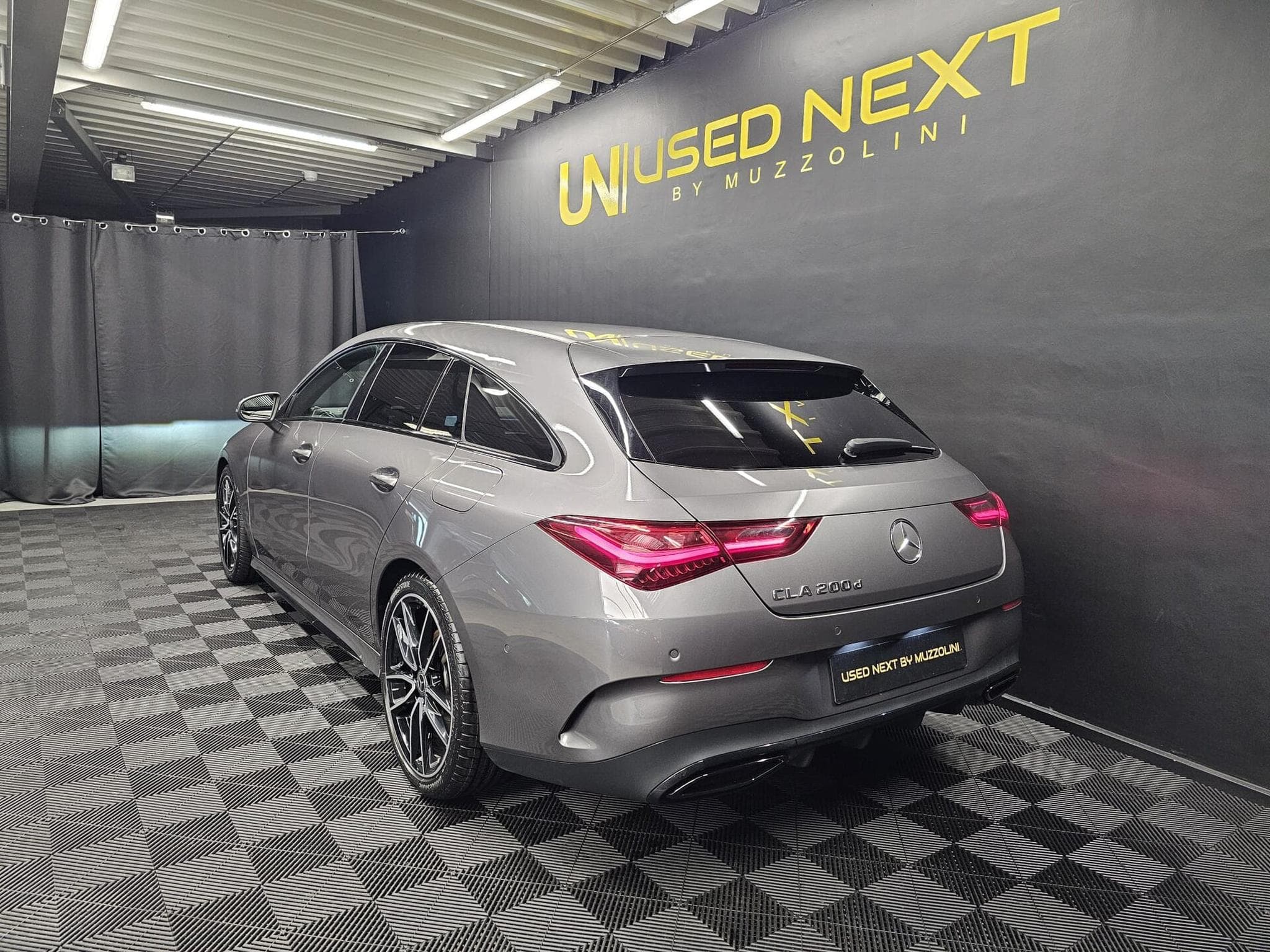 Mercedes CLA 200 AMG line (2025) - Photo 6