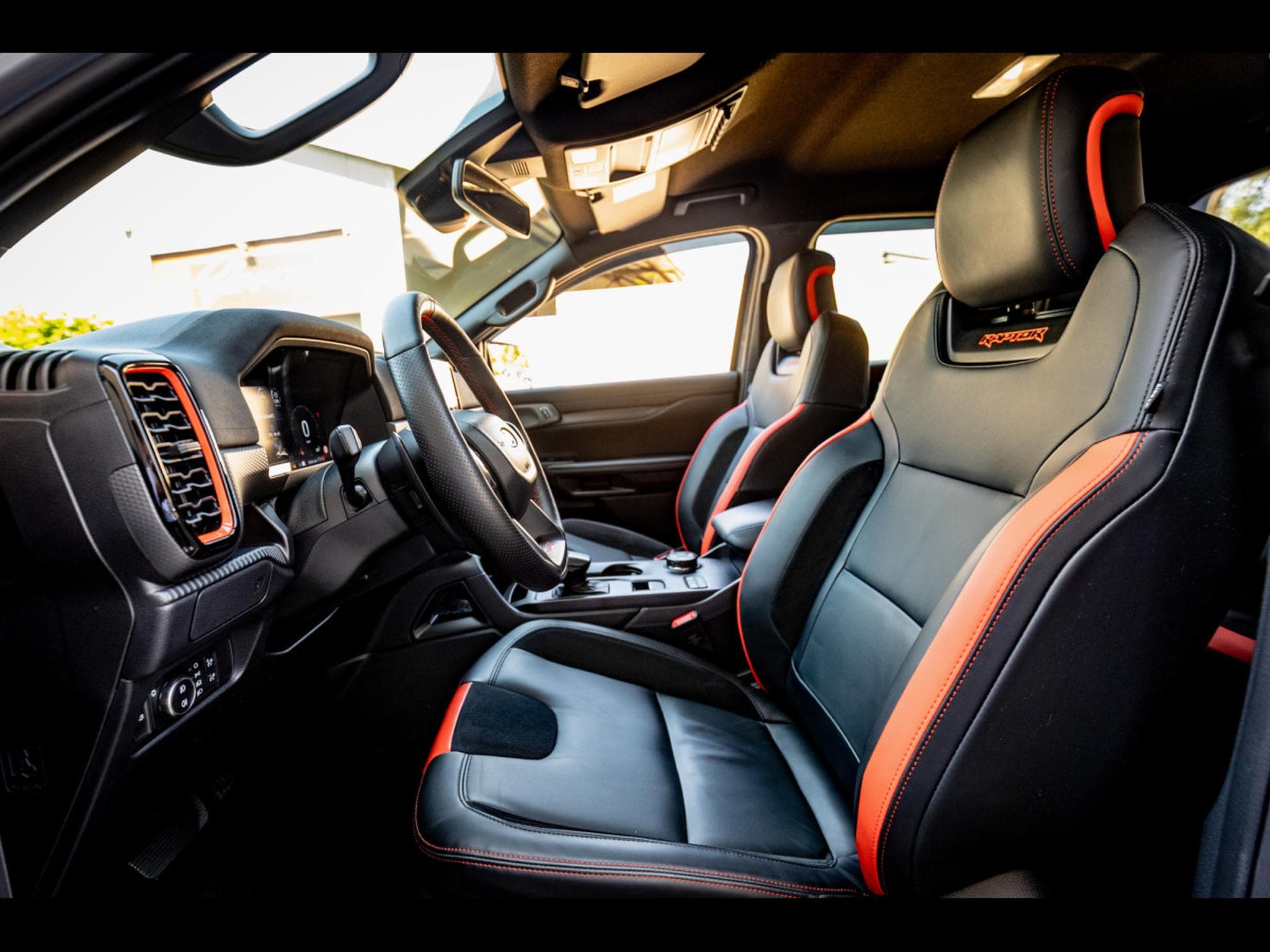 Ford Ranger RAPTOR DOUBLE CABINE 3.0 V6 ECOBOOST (292 CH) AWD - CONQUER (2024) - Photo 10