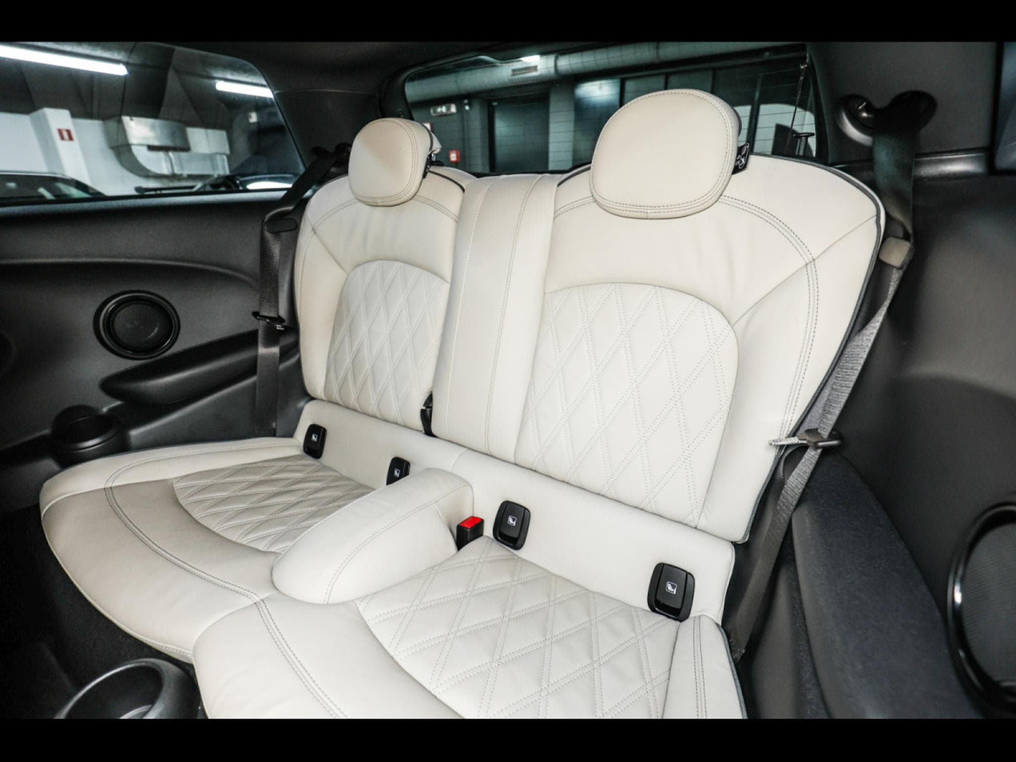 Mini Cooper John Cooper Works 3 PORTES AUTO (2022) - Photo 11