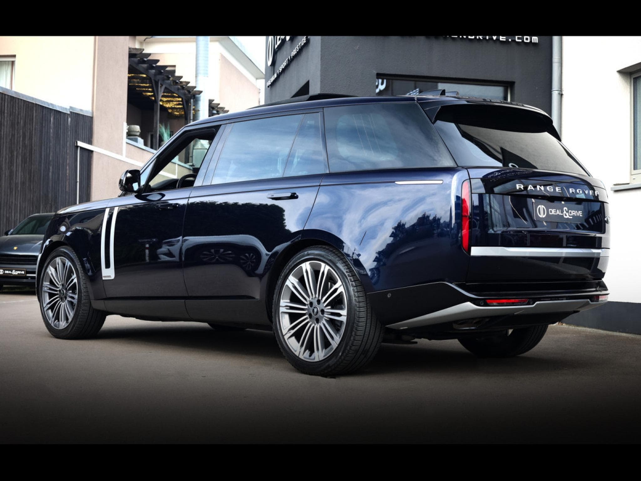 Land-Rover Range Rover AUTOBIOGRAPHY P530 AWD LWB°REGIST FR°PORTOFINO BLUE (2022) - Photo 3