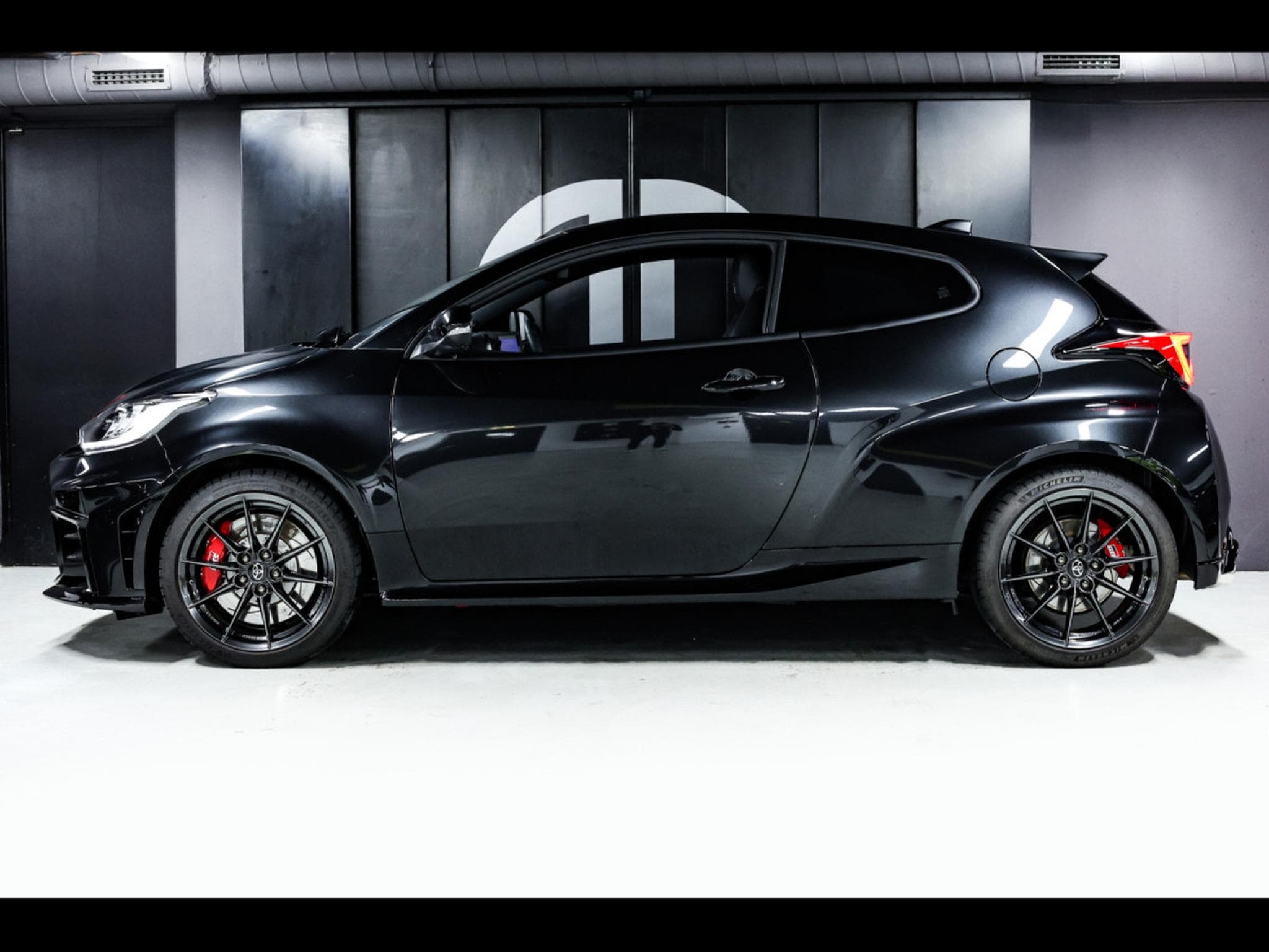 Toyota Yaris GR-FOUR 1.6 TURBO AUTO – PACK TRACK - FACELIFT (2025) - Photo 2