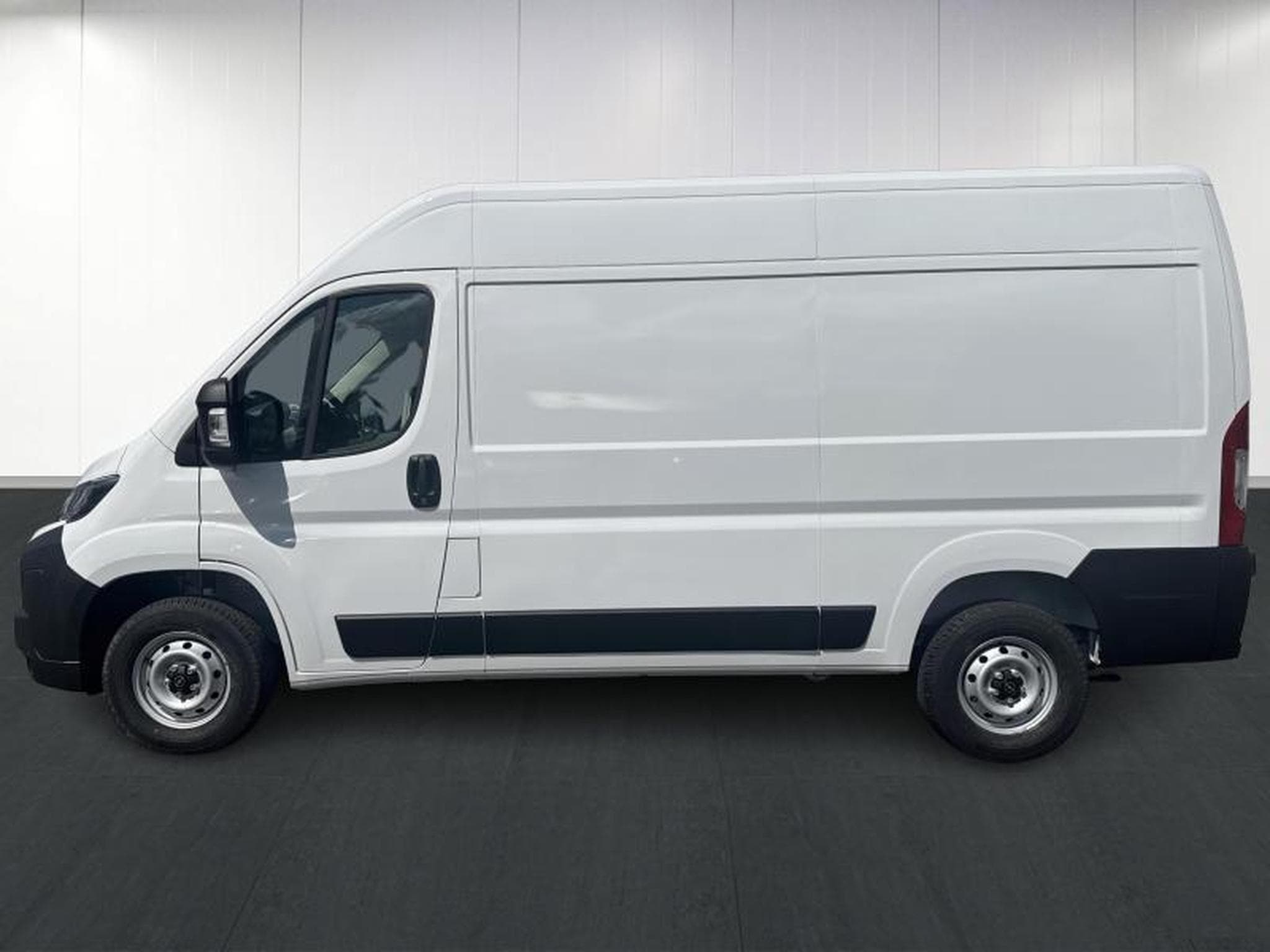 Opel Movano L2H2 (2025) - Photo 7