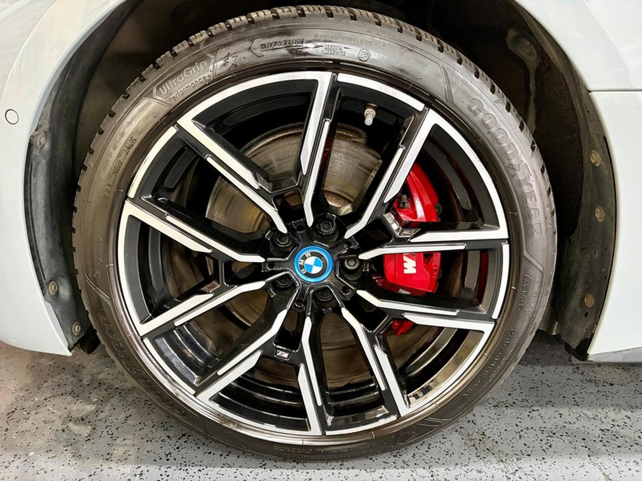 BMW I4 I4 M50 Gran Coupé 544cv xDrive 4x4/Cuir/Navi/ToitO (2023) - Photo 3
