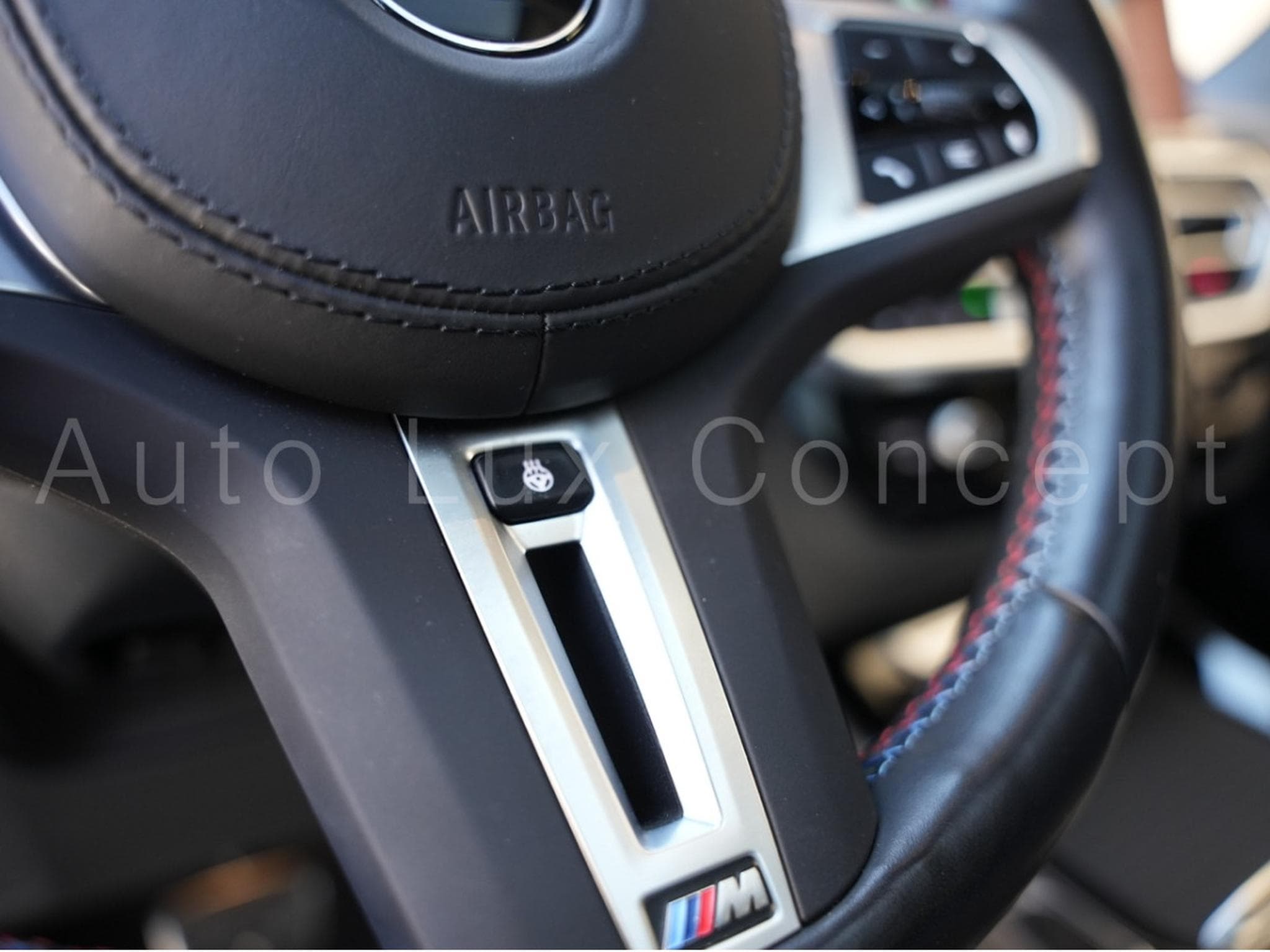 BMW X3 i (2023) - Photo 18