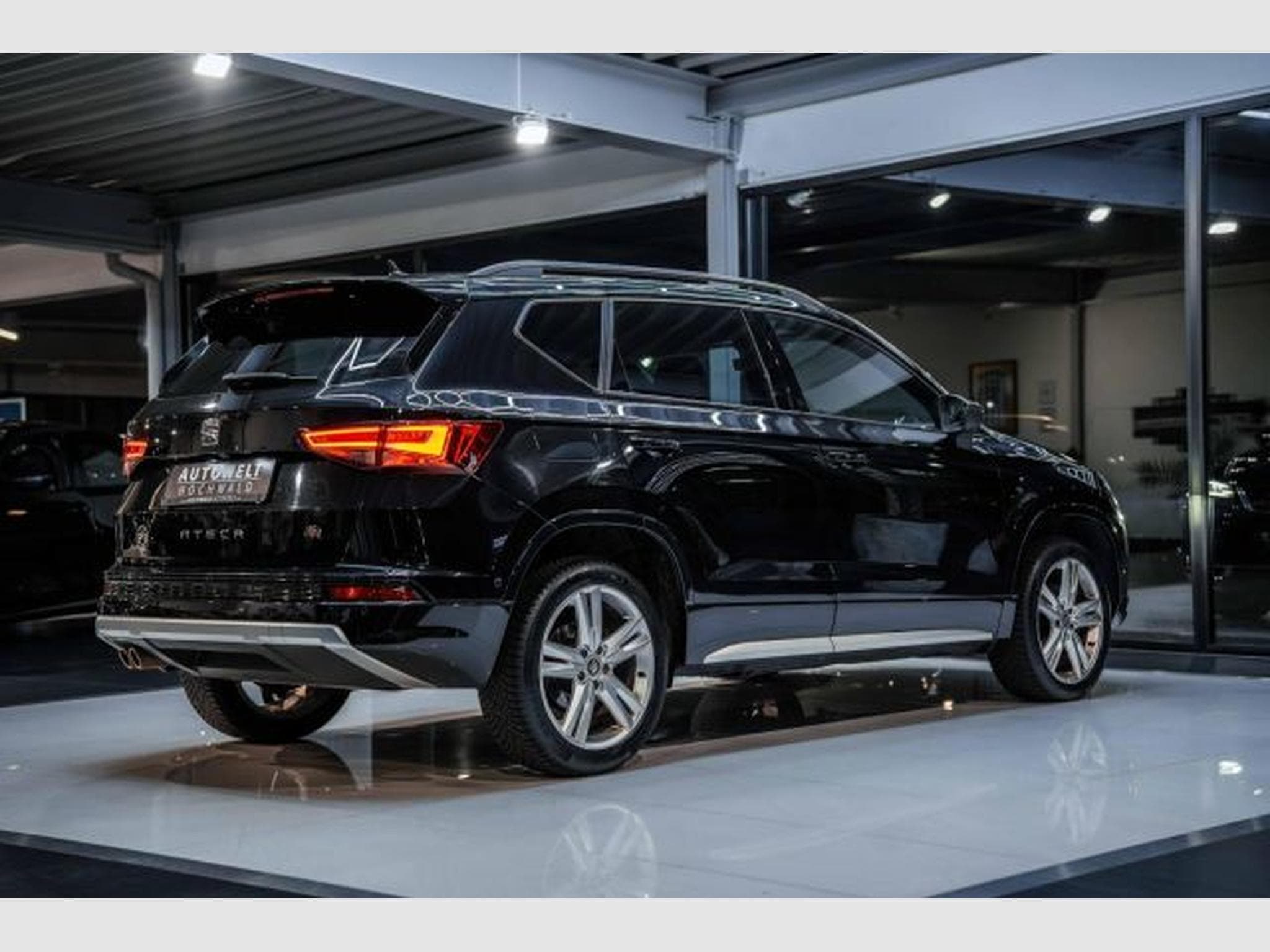 Seat Ateca Ateca 1.5 TSI FR-Line NAVI RFK LED ACC CarPlay (2019) - Photo 15