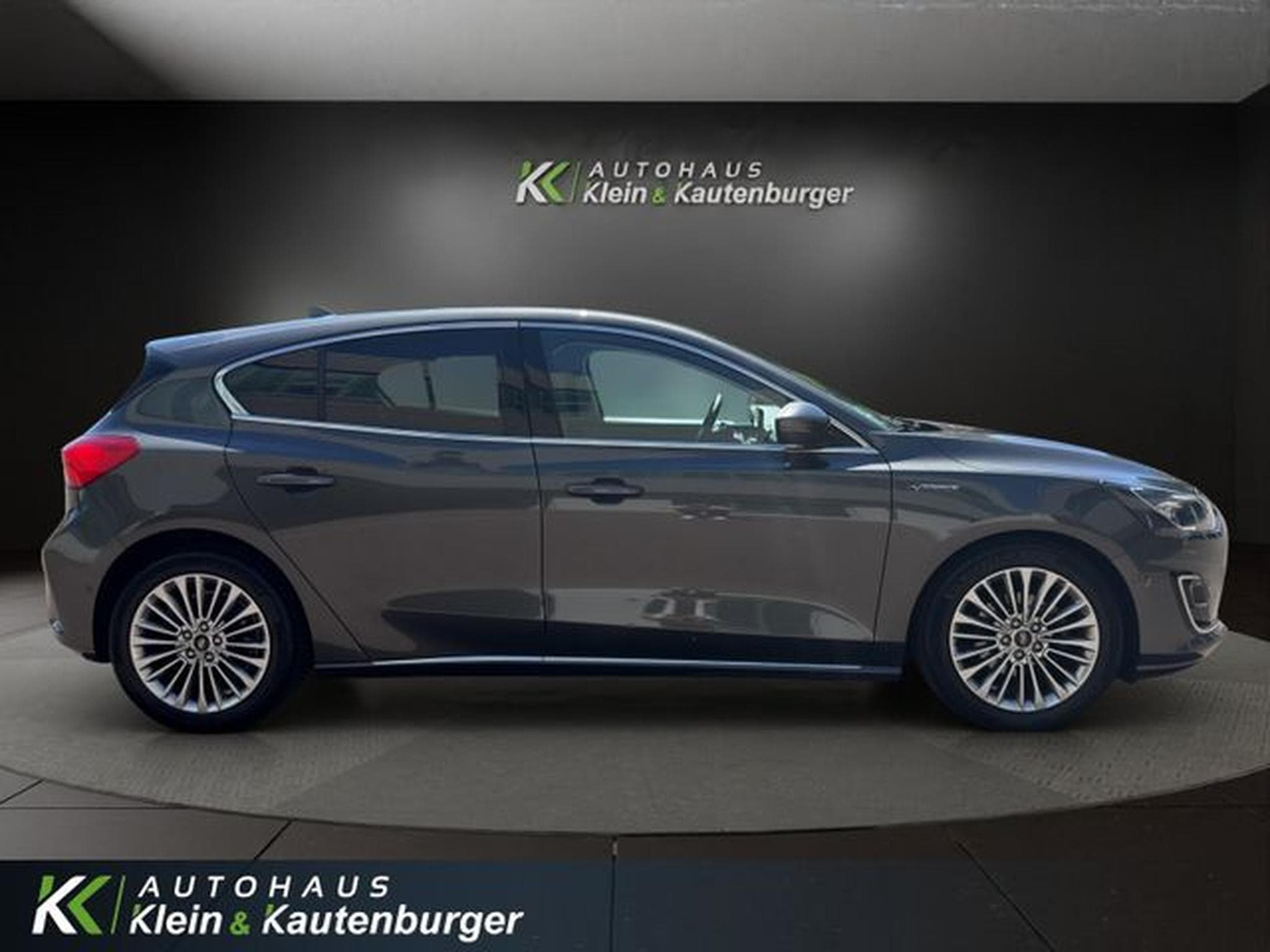 Ford Focus Focus 1.0 EcoBoost Vignale +WINTERPAK+LED+KAMERA (2020) - Photo 4