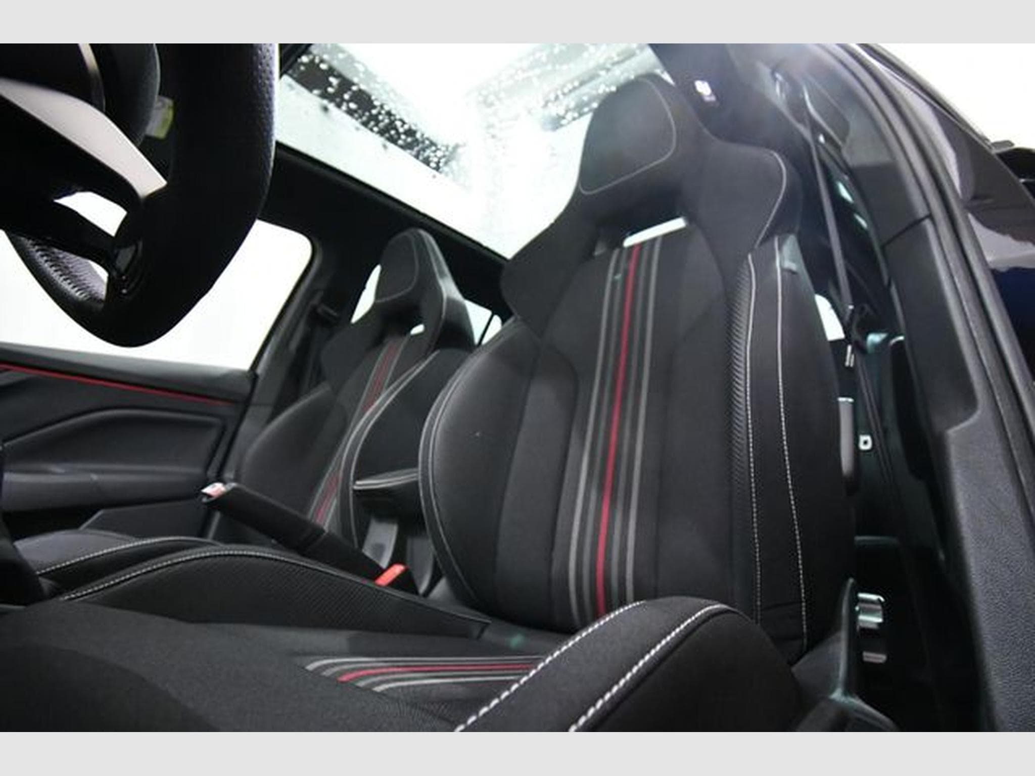 Skoda Kamiq Kamiq Monte Carlo, Pano., 17", Navi, R-View (2025) - Photo 7