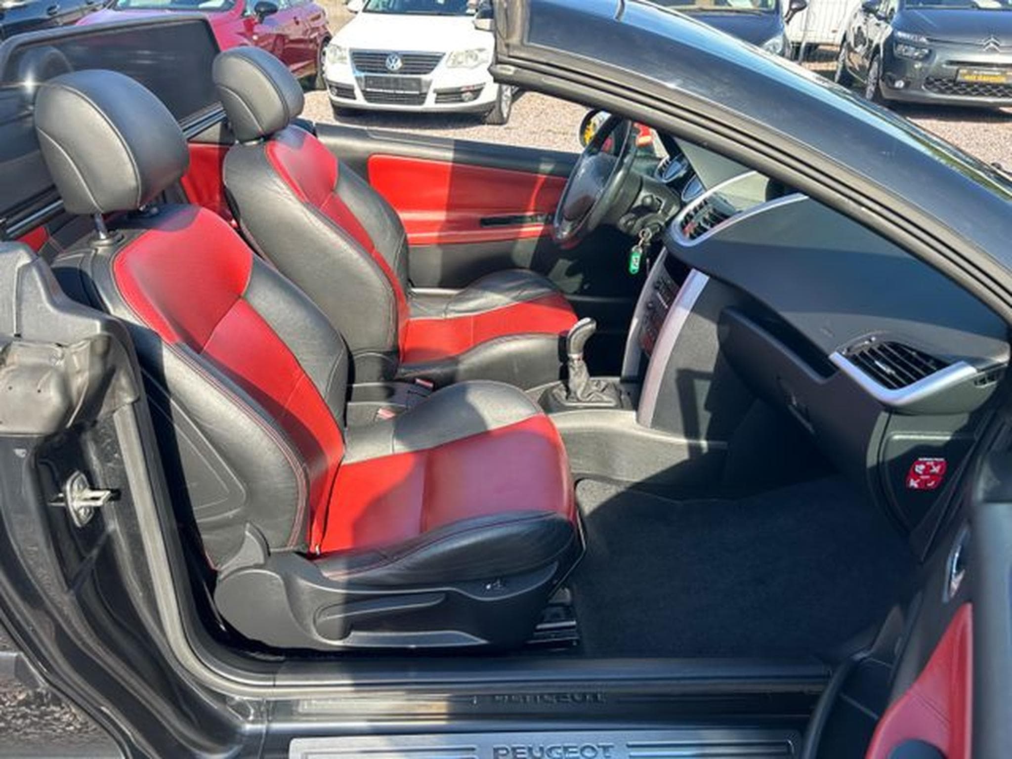 Peugeot 207 207 CC Sport 1.6 *Vollleder*Standheizung* (2007) - Foto 9