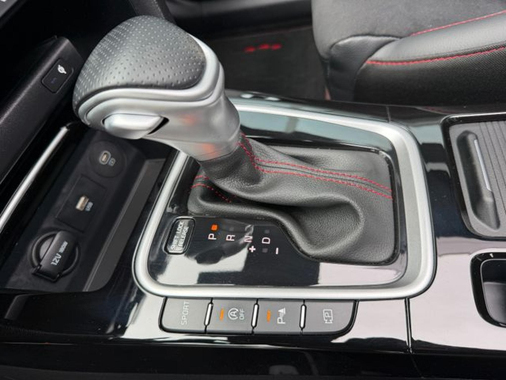 Kia ProCeed ProCeed GT Kombi Pano AHK Key Alcantara Kamera (2023) - Photo 15