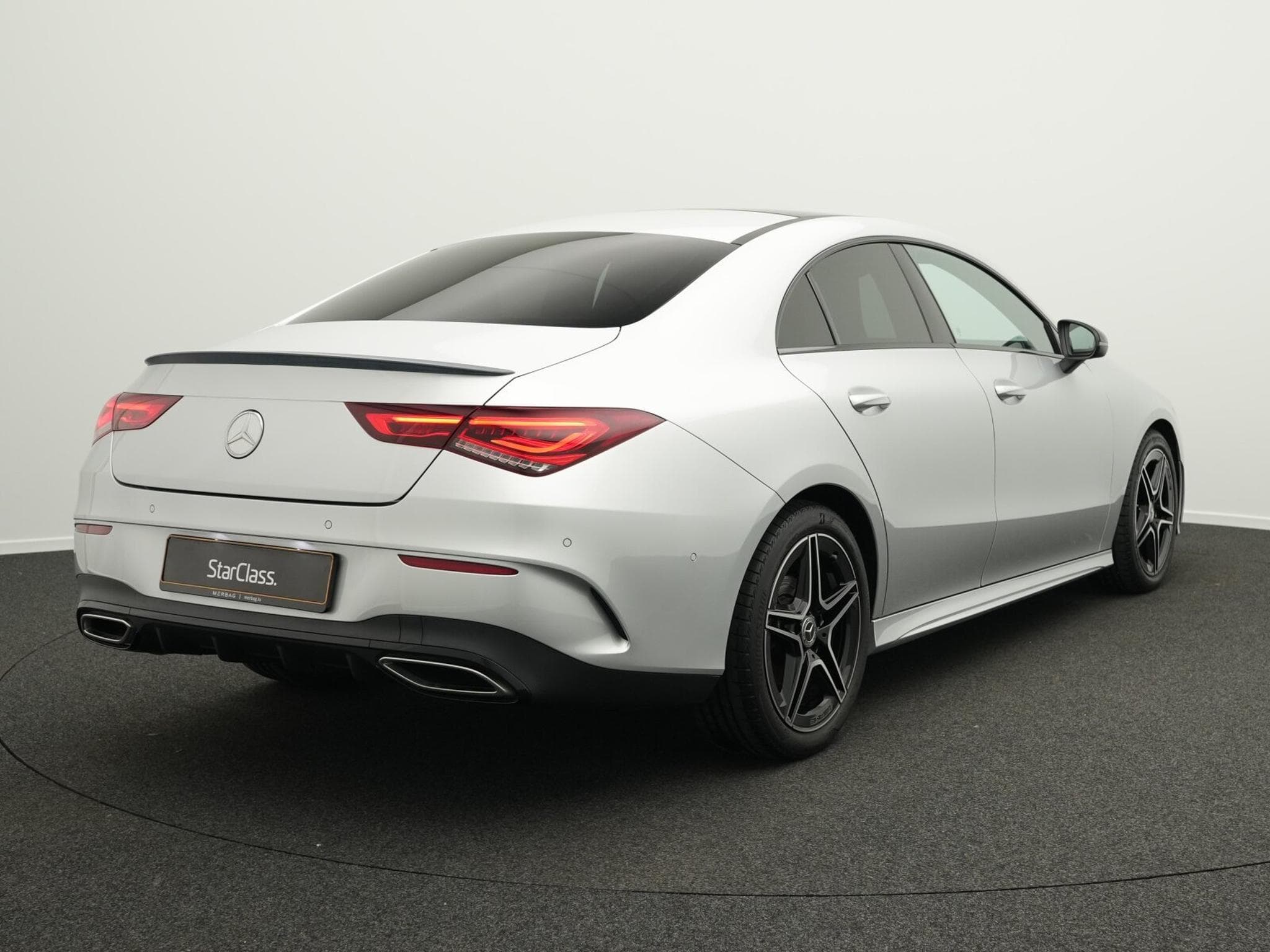 Mercedes CLA 180 AMG-Line Cpe LED+Pano+Night+MBUX (2021) - Photo 3