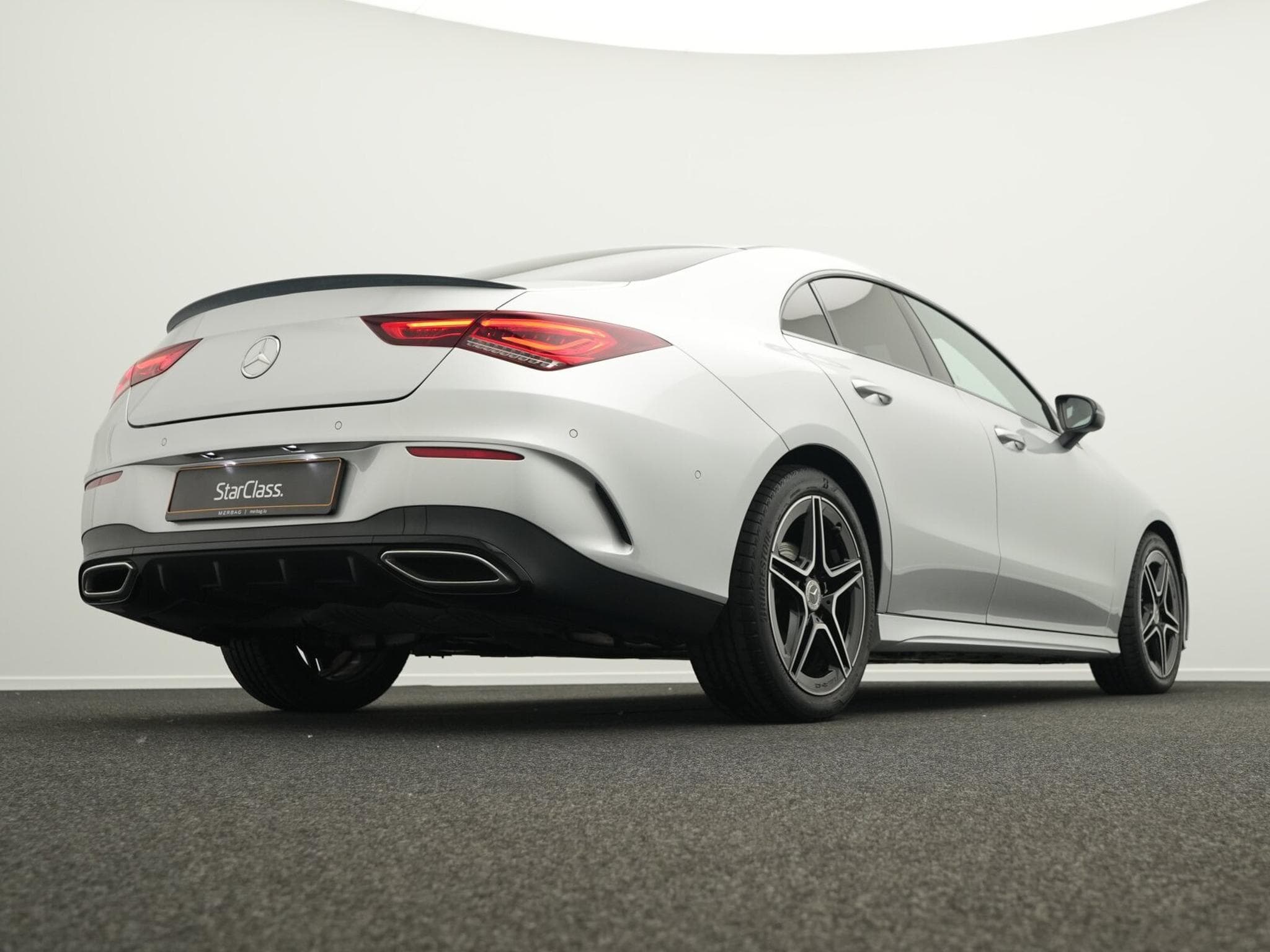 Mercedes CLA 180 AMG-Line Cpe LED+Pano+Night+MBUX (2021) - Photo 9
