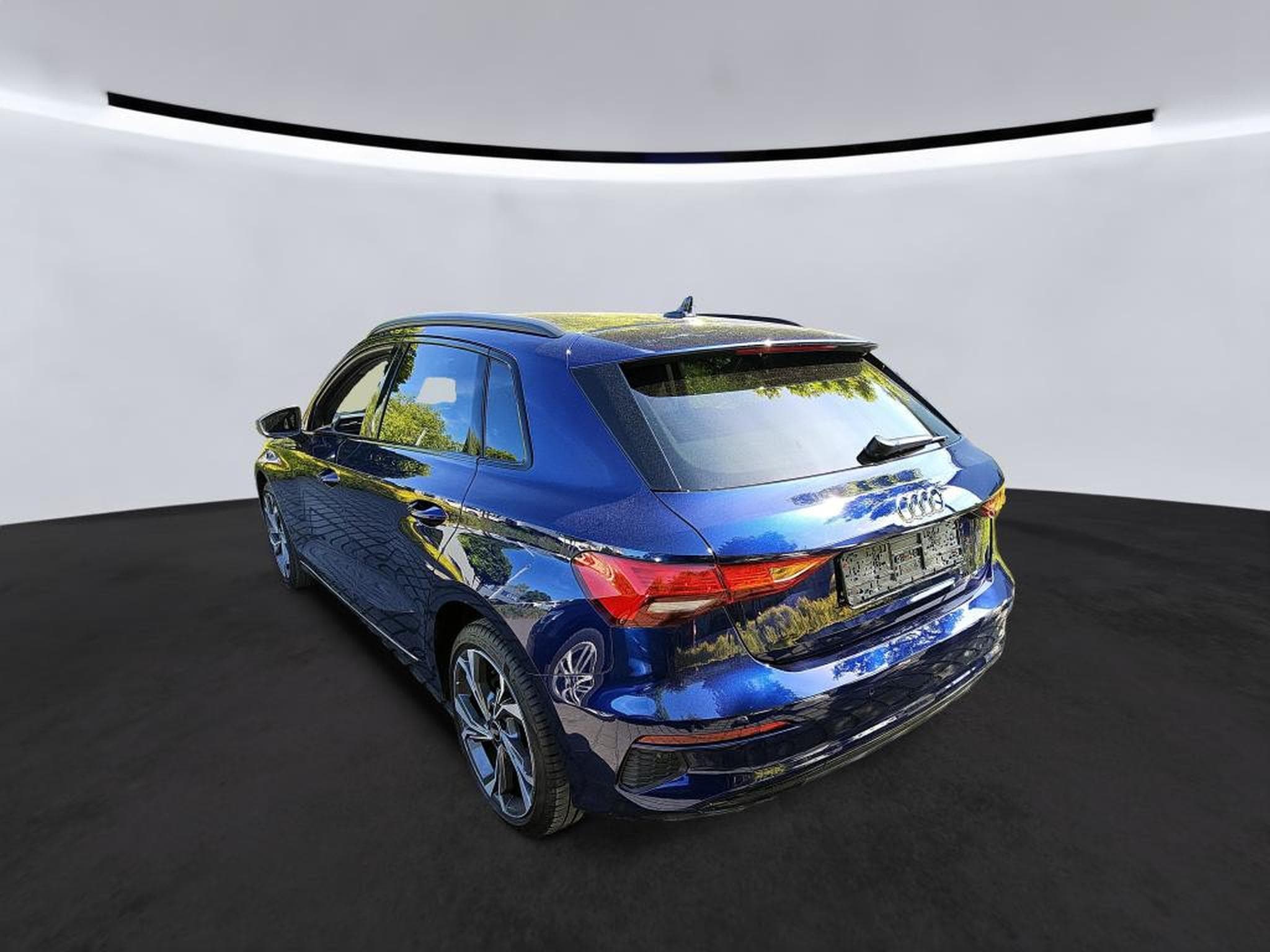Audi A3 Sportback Advanced 30 TFSI 110 CV *ATTELAGE* * 18" * (2023) - Foto 4
