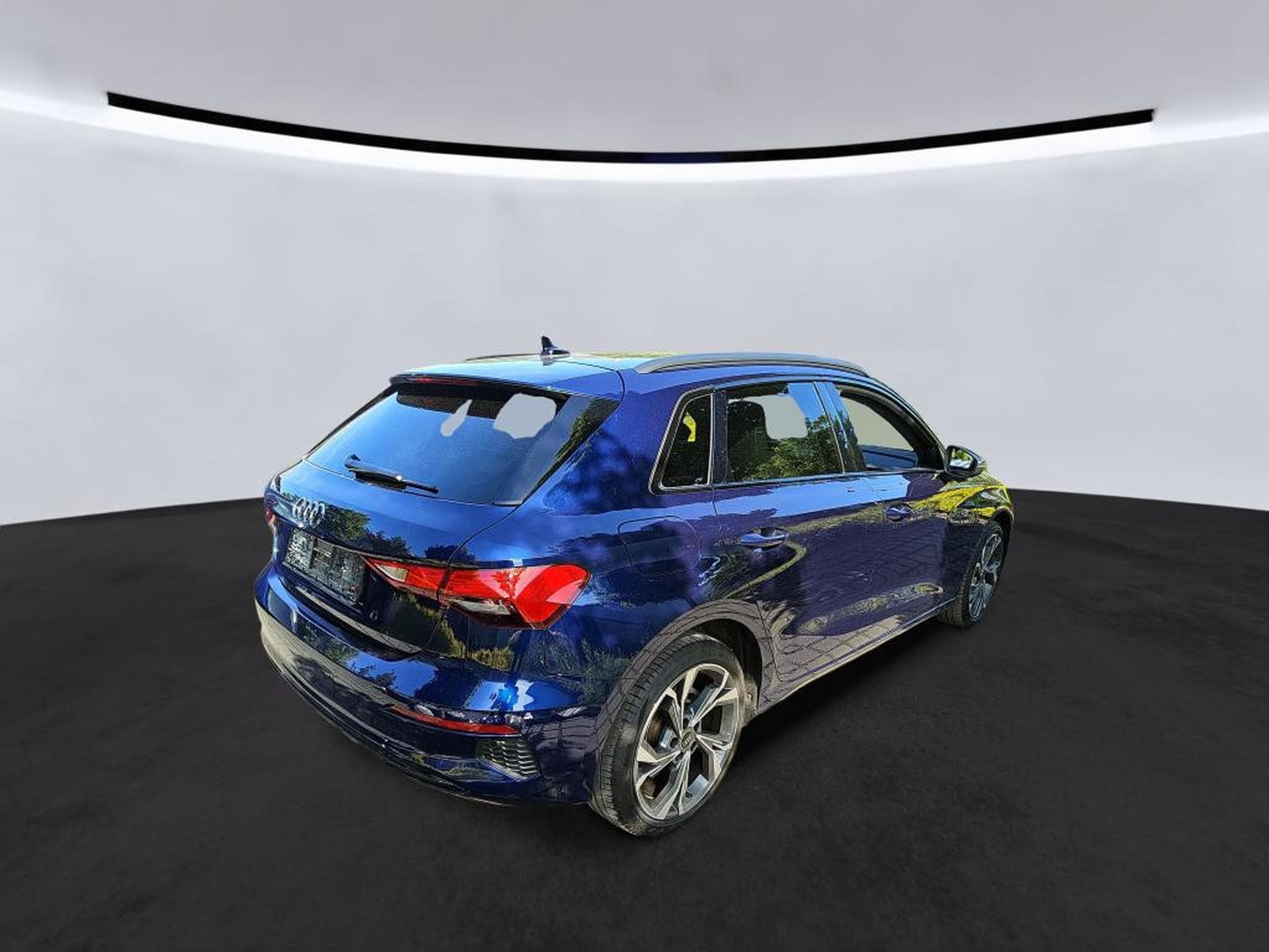 Audi A3 Sportback Advanced 30 TFSI 110 CV *ATTELAGE* * 18" * (2023) - Foto 5