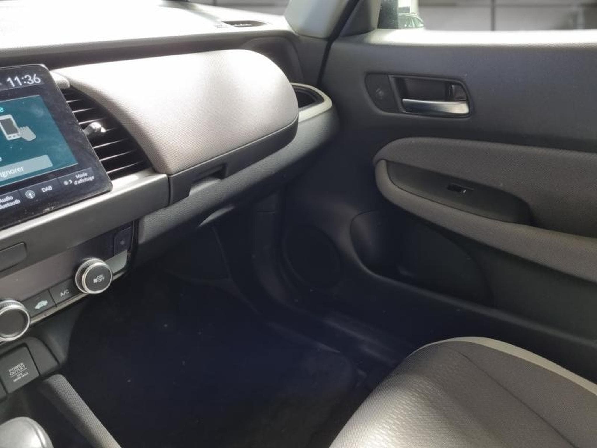 Honda Jazz Crosstar -41% 1.5 i-MMD 109ch e:HEV Exclusive Bi-Ton (2021) - Photo 19