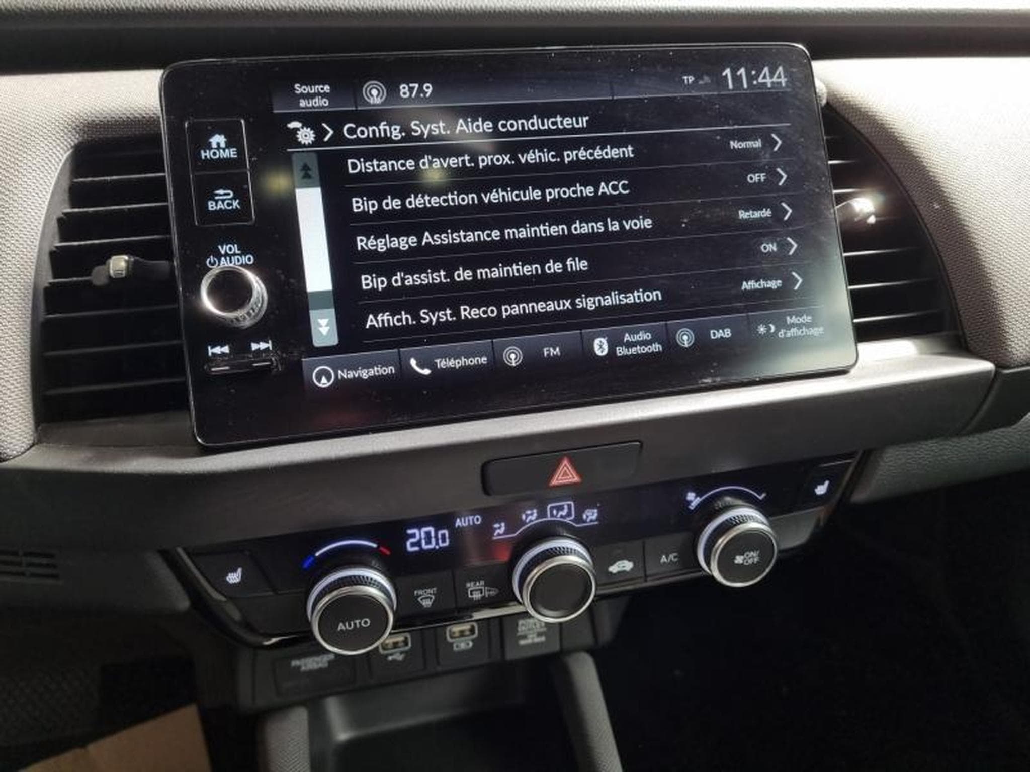 Honda Jazz Crosstar -41% 1.5 i-MMD 109ch e:HEV Exclusive Bi-Ton (2021) - Photo 24