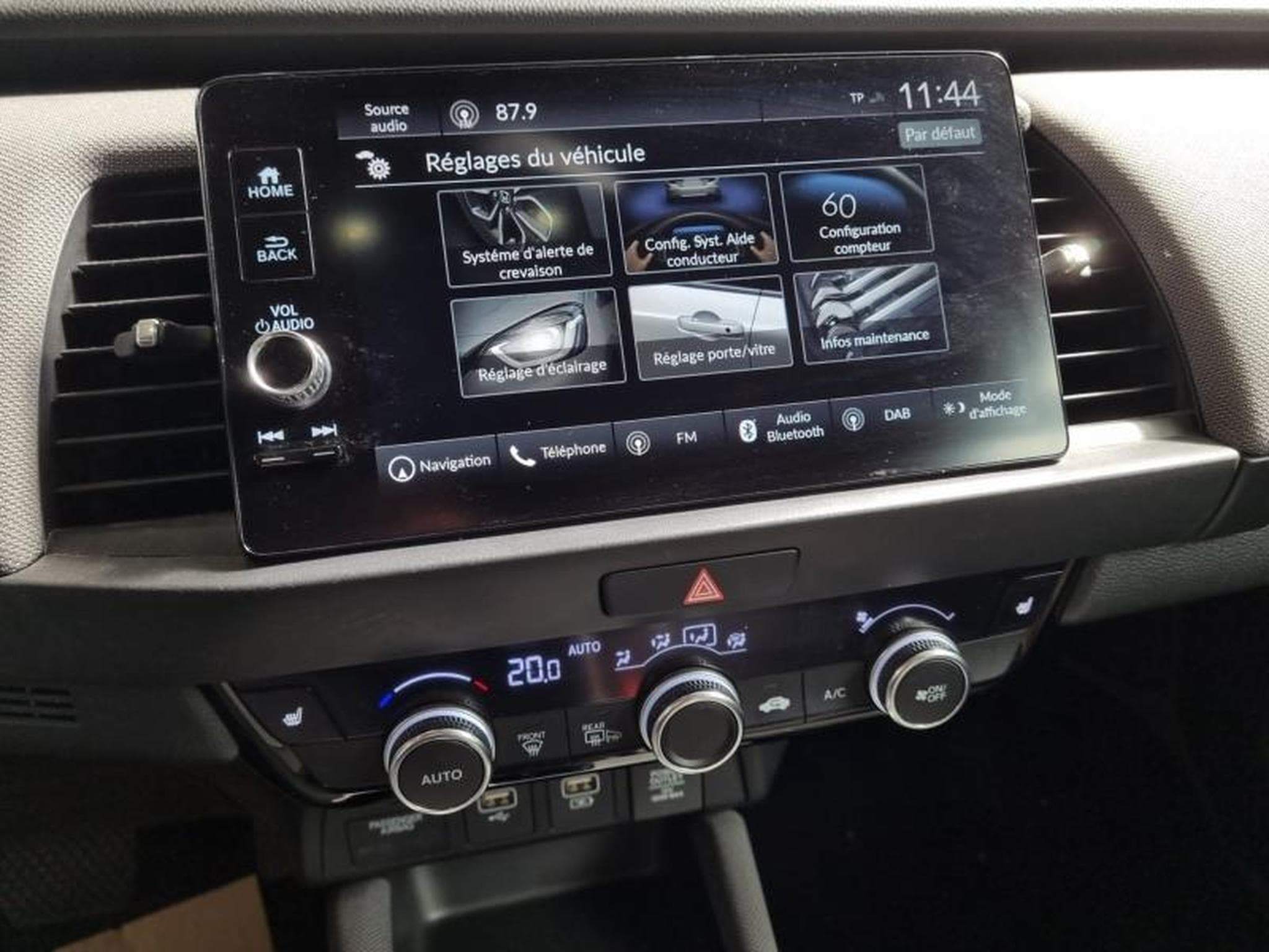 Honda Jazz Crosstar -41% 1.5 i-MMD 109ch e:HEV Exclusive Bi-Ton (2021) - Photo 25
