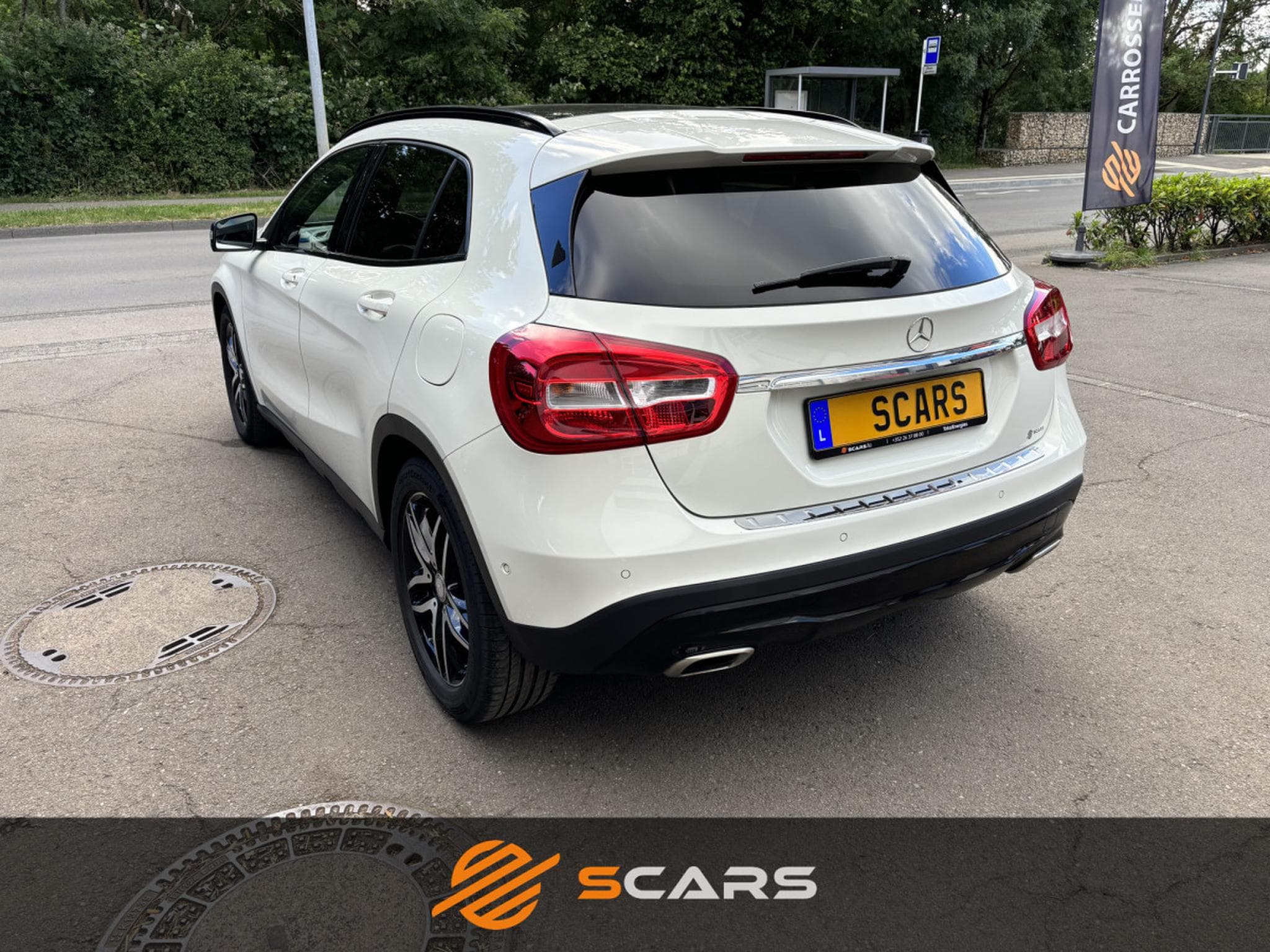 Mercedes GLA 200 Cdi Night Pack 7G-DCT (2016) - Photo 6