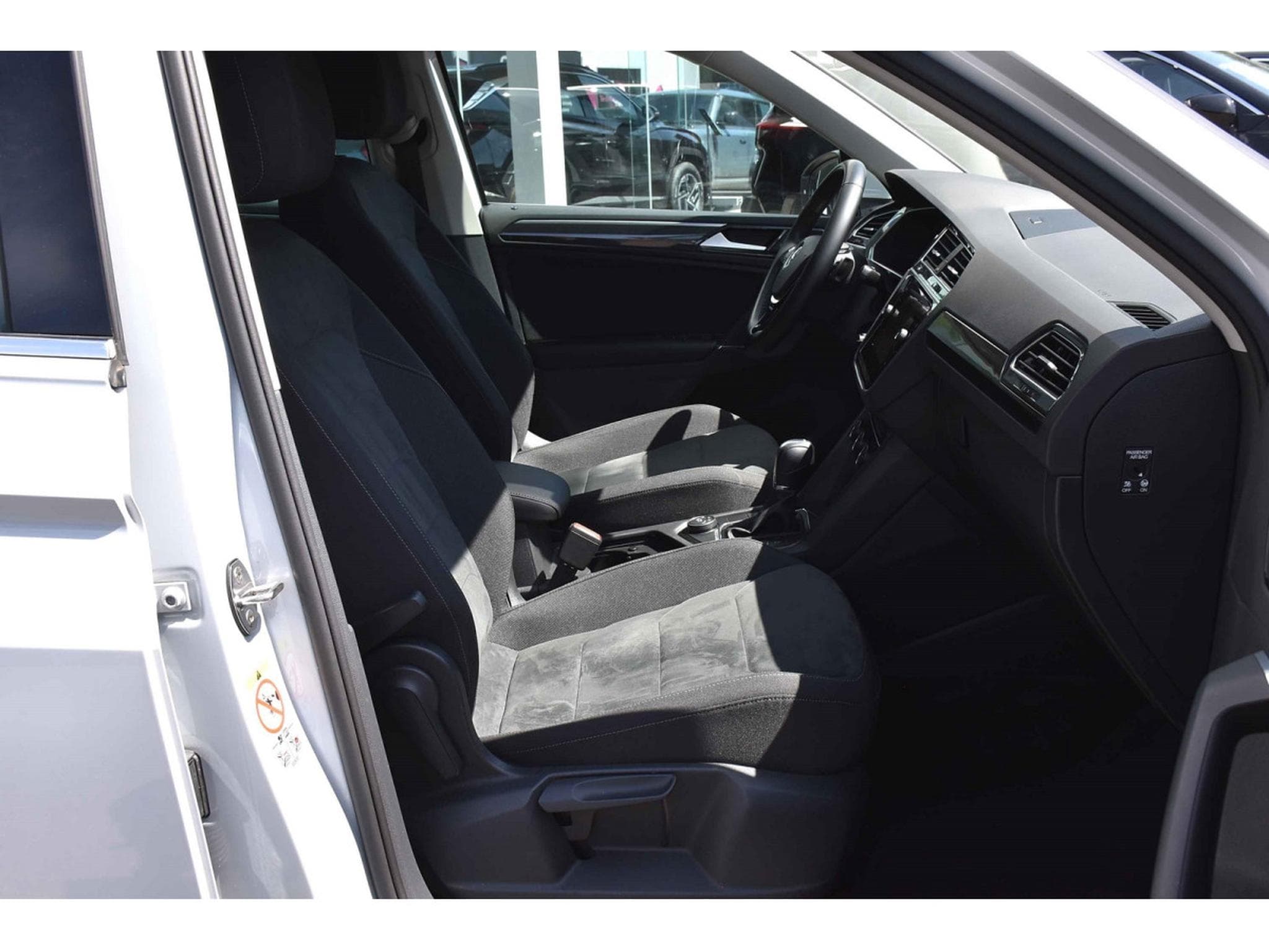 VW Tiguan 2.0 TSI 4Motion Highline DSG ACC LANE GPS CAM PARK 1° MAIN (2018) - Foto 7