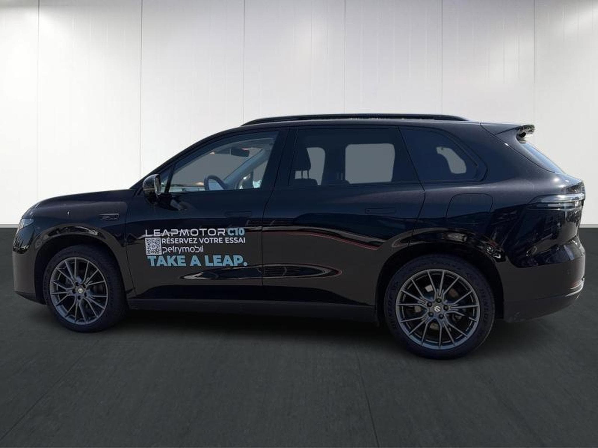 LEAPMOTOR C10 DESIGN REEV (2025) - Photo 7