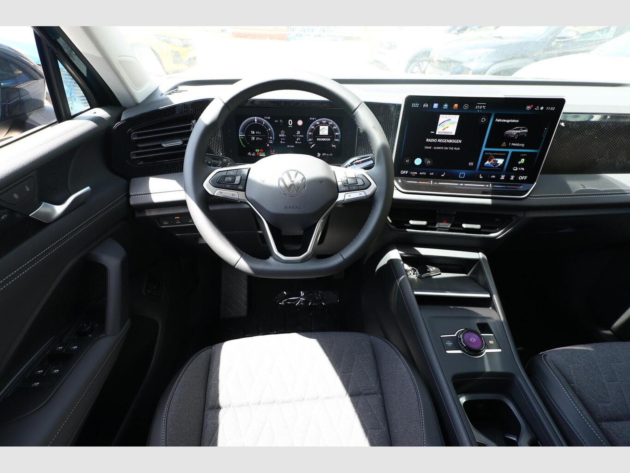 VW Tiguan PHEV 5JGarantie IQ.Drive (2026) - Photo 7