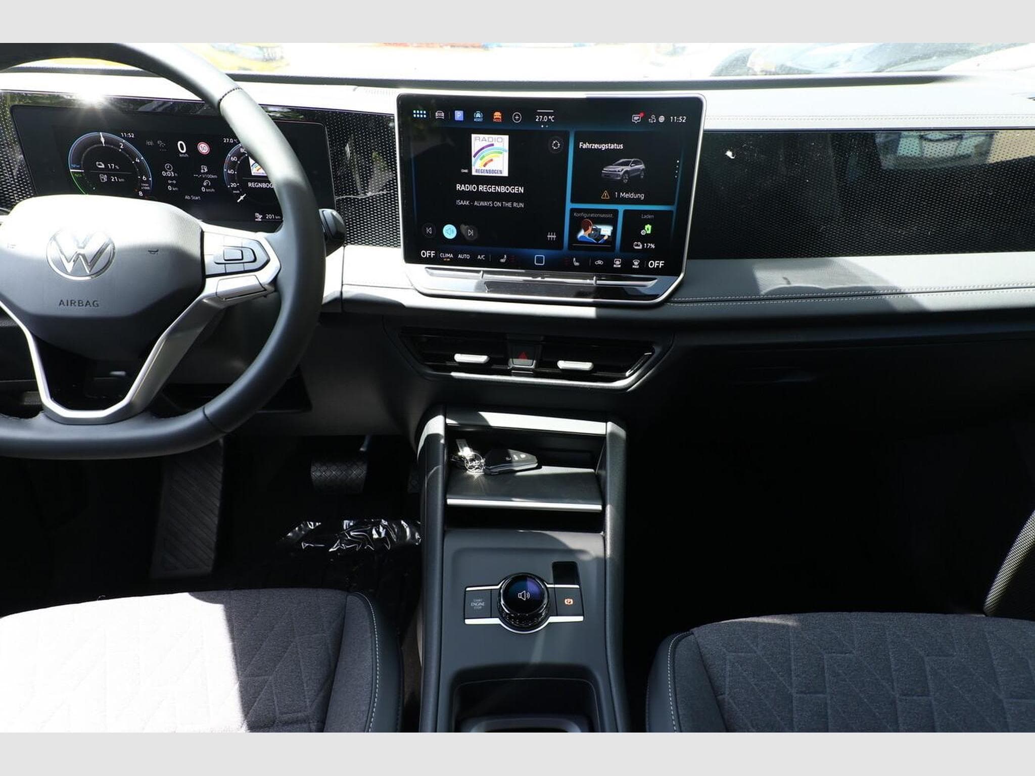 VW Tiguan PHEV 5JGarantie IQ.Drive (2026) - Photo 8
