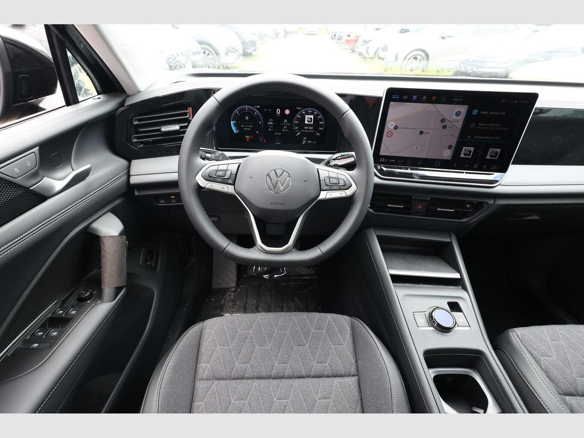 VW Tiguan DSG LED+ Pano (2026) - Foto 7
