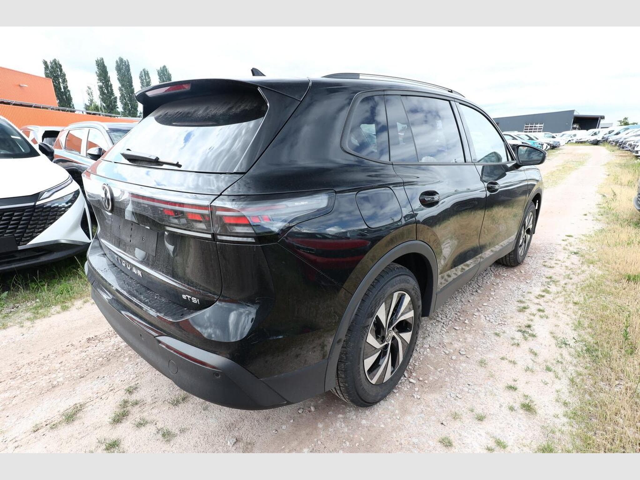VW Tiguan DSG LED+ Nav (2026) - Photo 3