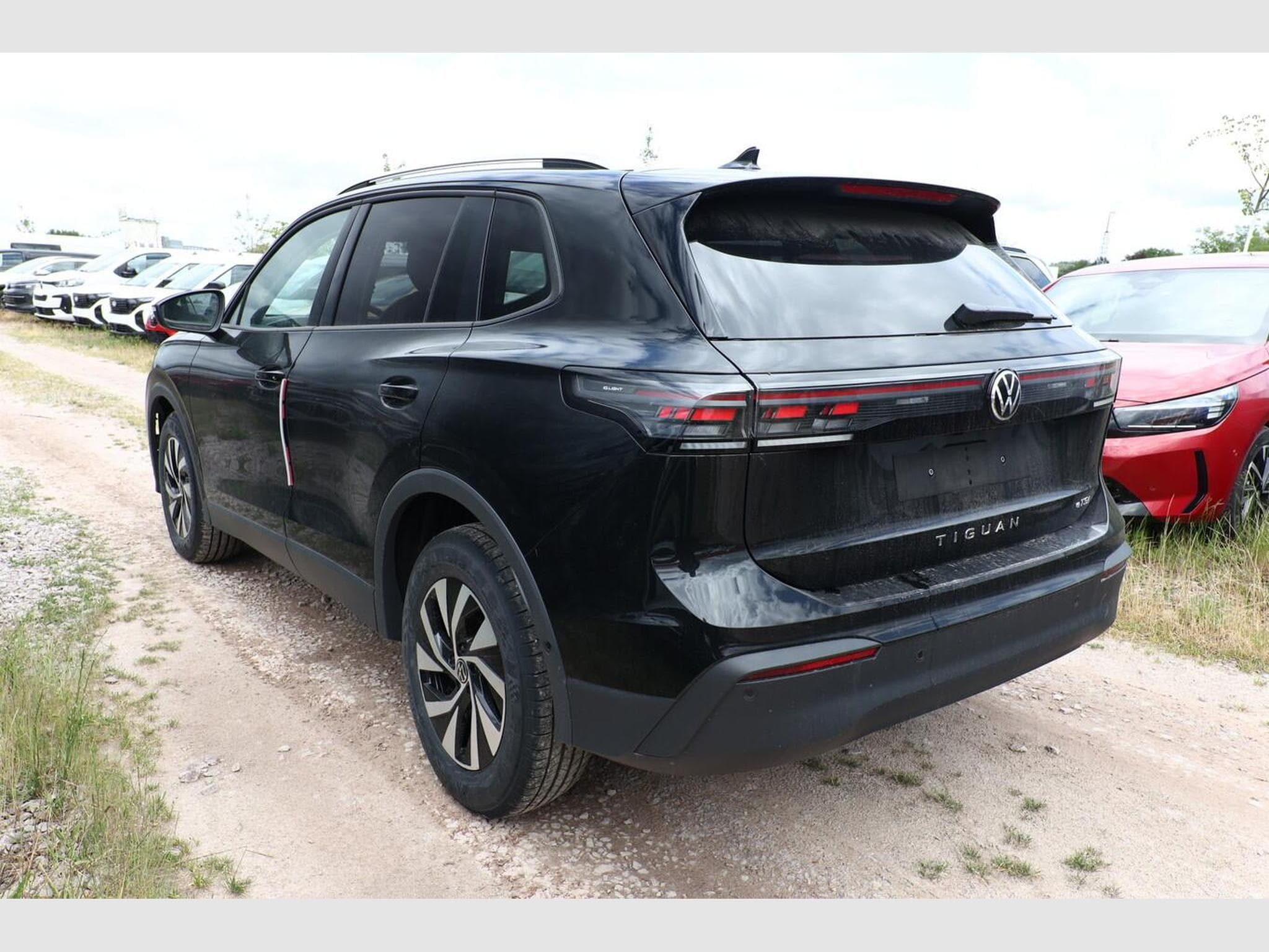 VW Tiguan DSG LED+ Nav (2026) - Photo 4