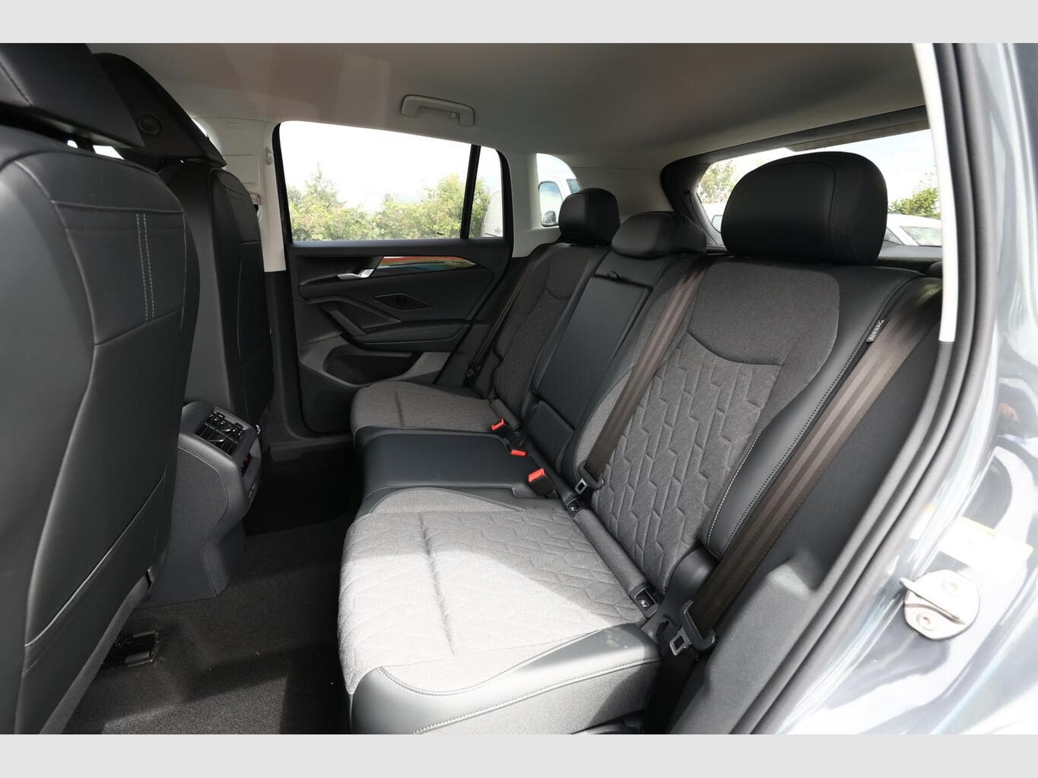 VW Tiguan DSG LED+ Nav (2026) - Photo 10