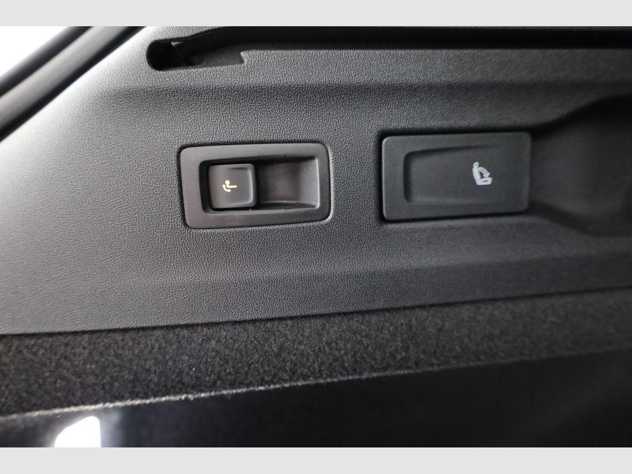 VW ID.7 Pro 210 kW (2026) - Photo 13