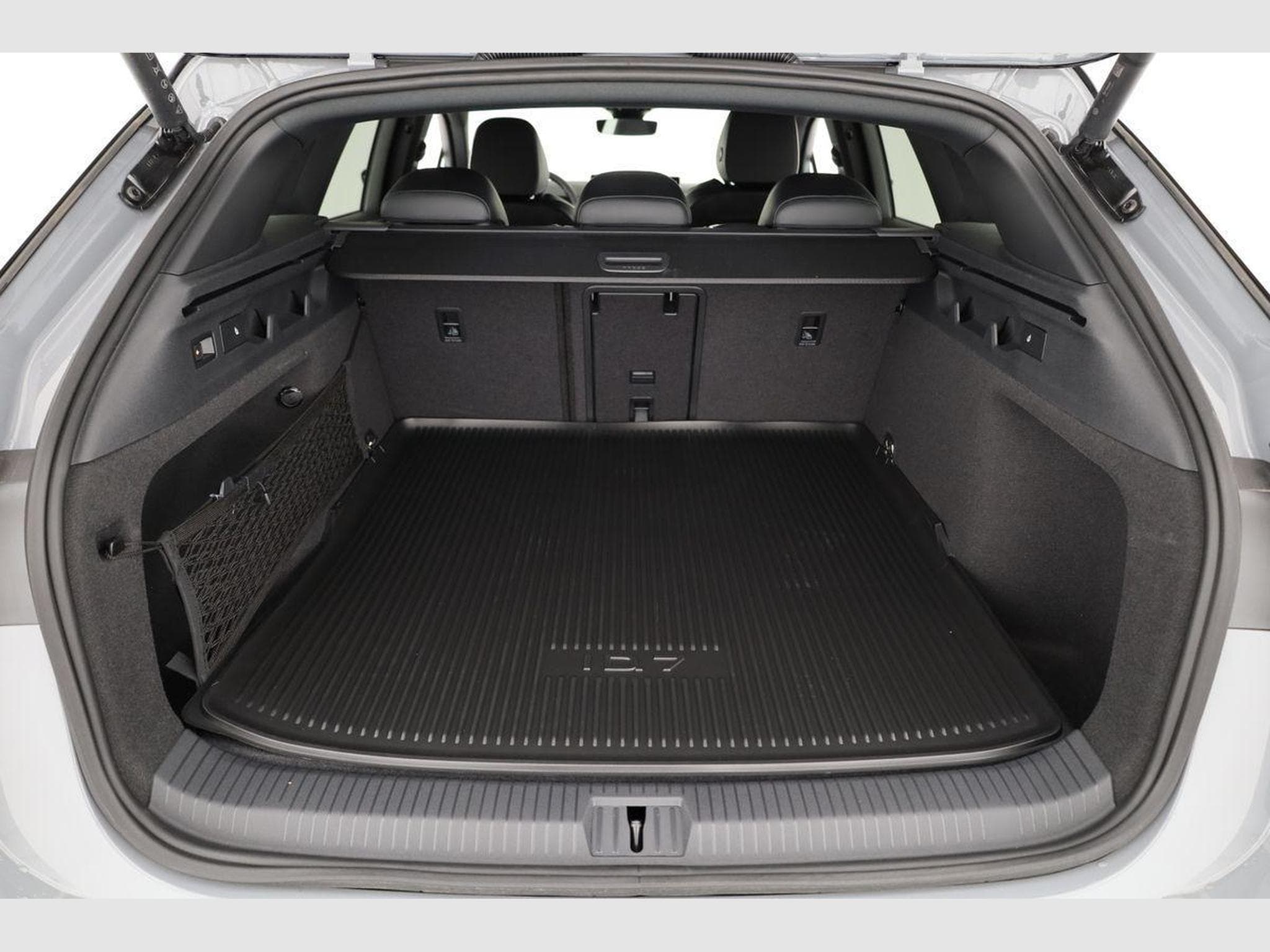 VW ID.7 Pro 210 kW (2026) - Foto 11