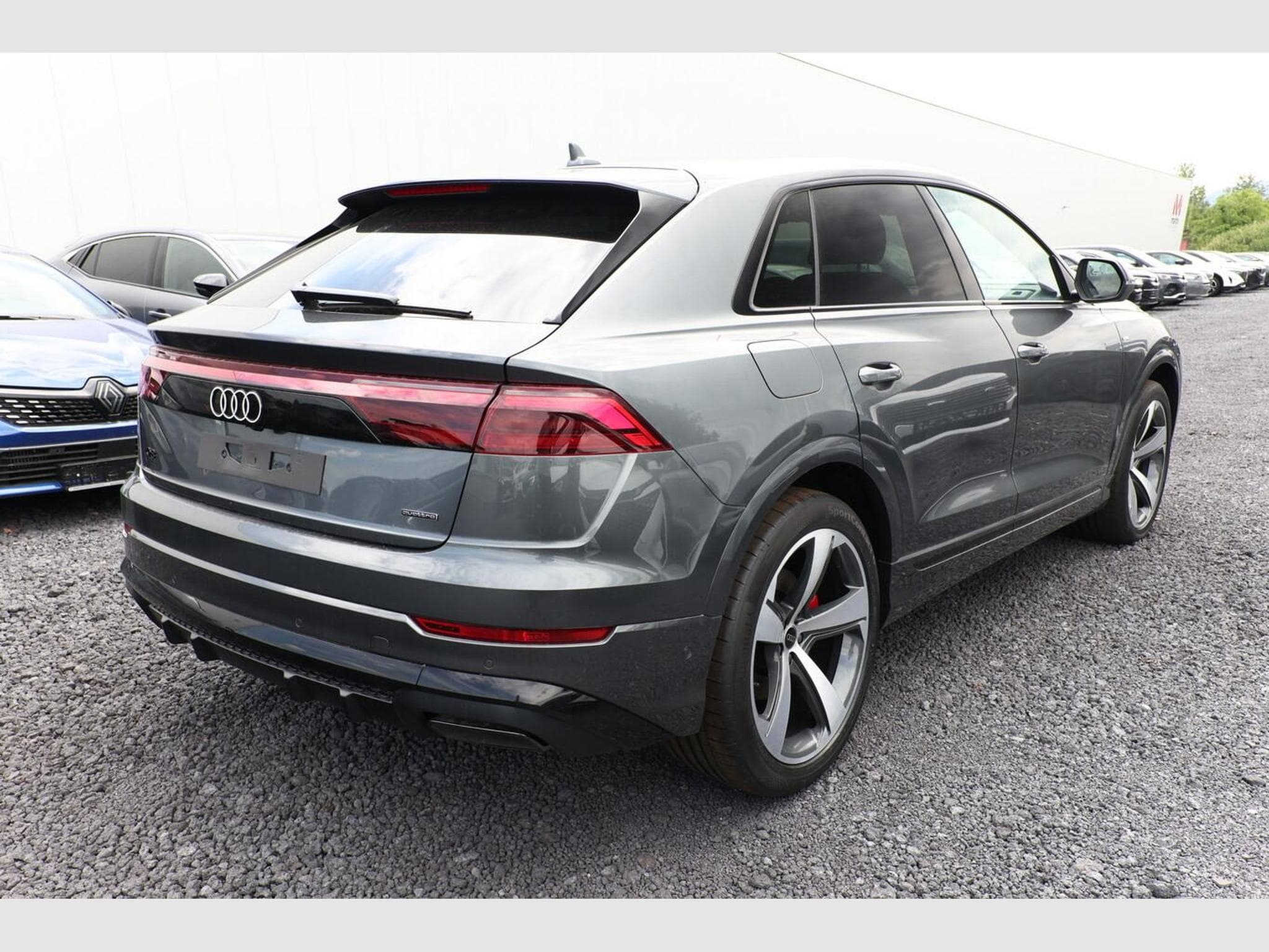 Audi Q8 S line (2026) - Photo 3