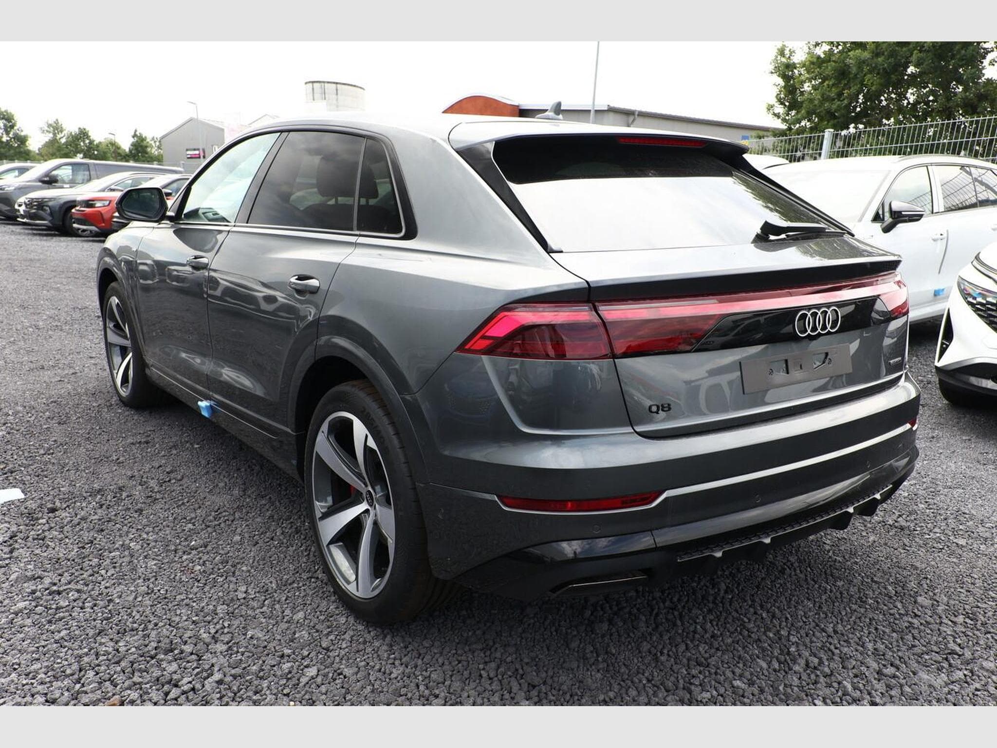 Audi Q8 S line (2026) - Photo 4