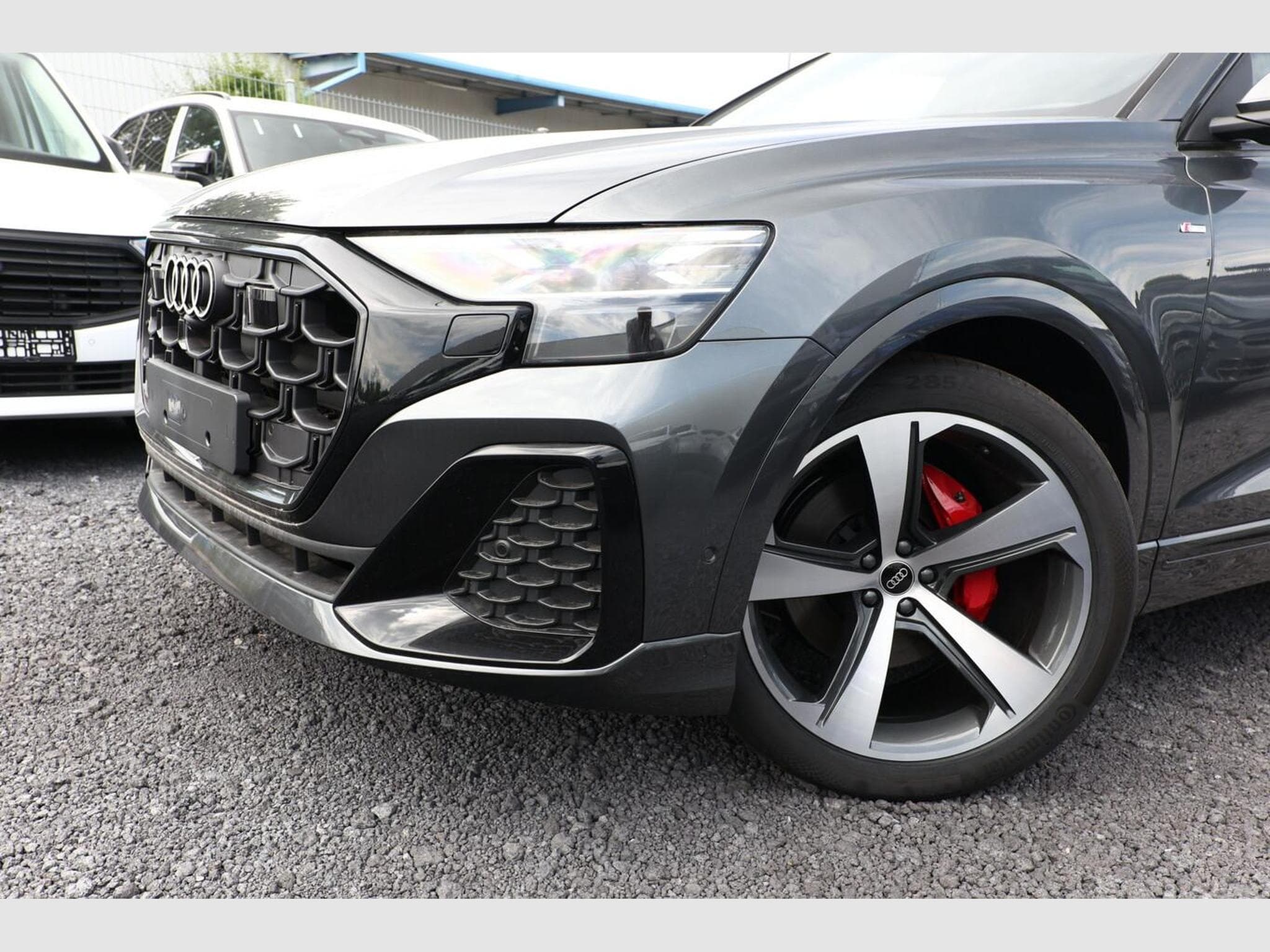 Audi Q8 S line (2026) - Photo 5