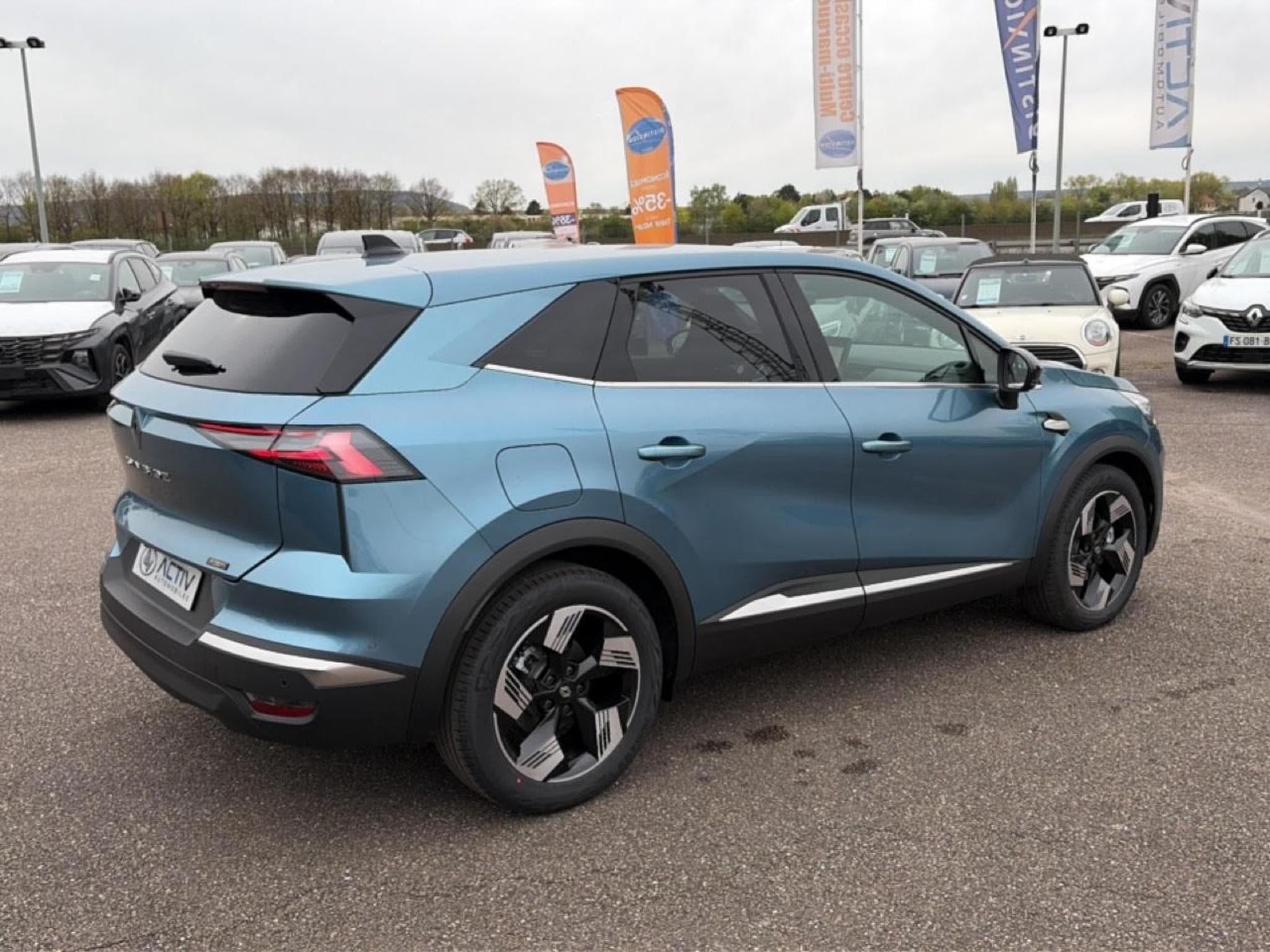 Renault SYMBIOZ 1.8 E-TECH FULL HYBRID 160 TECHNO (2026) - Photo 5