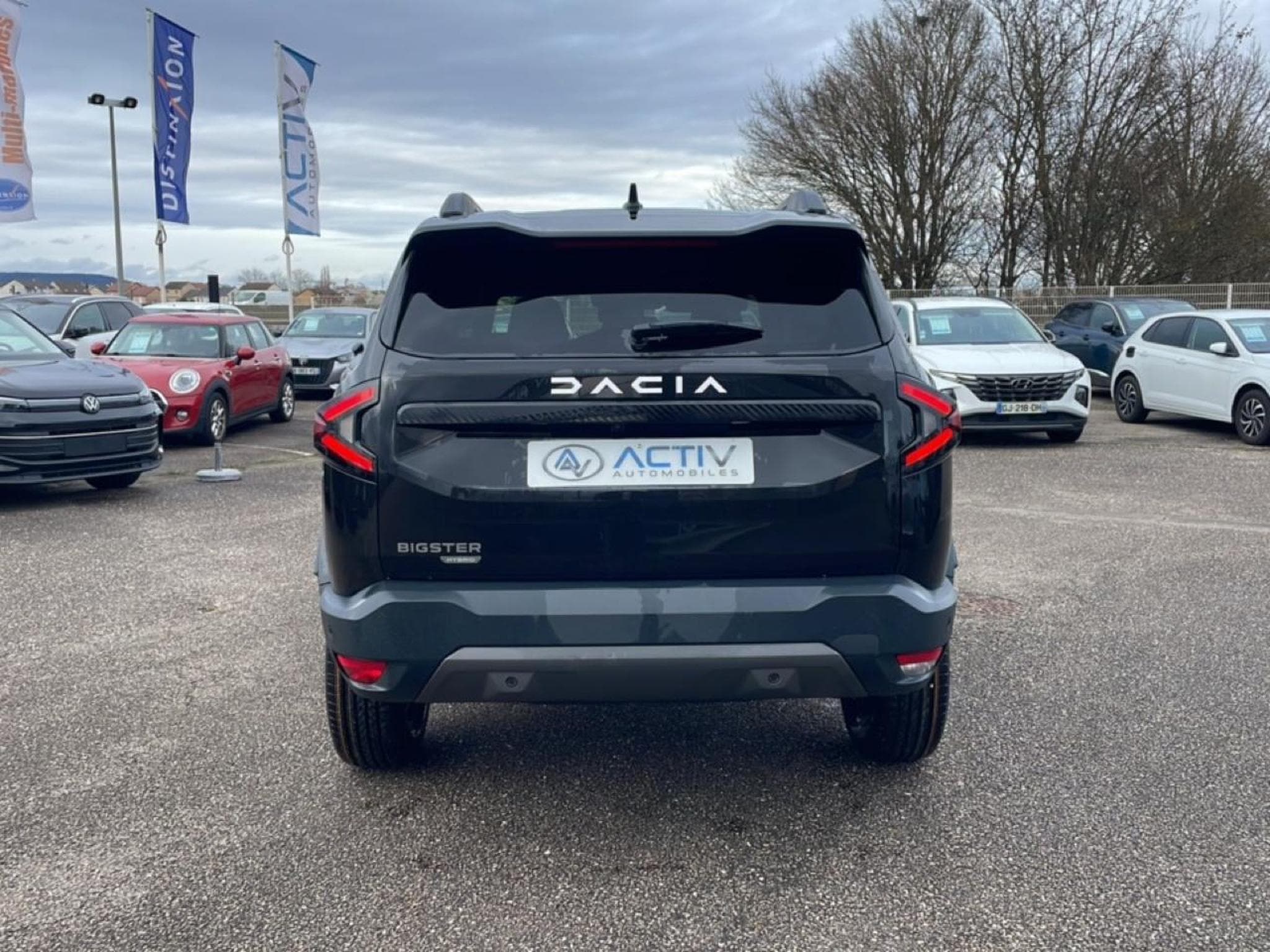 Dacia BIGSTER 1.8 HYBRID 155 JOURNEY (2025) - Photo 6