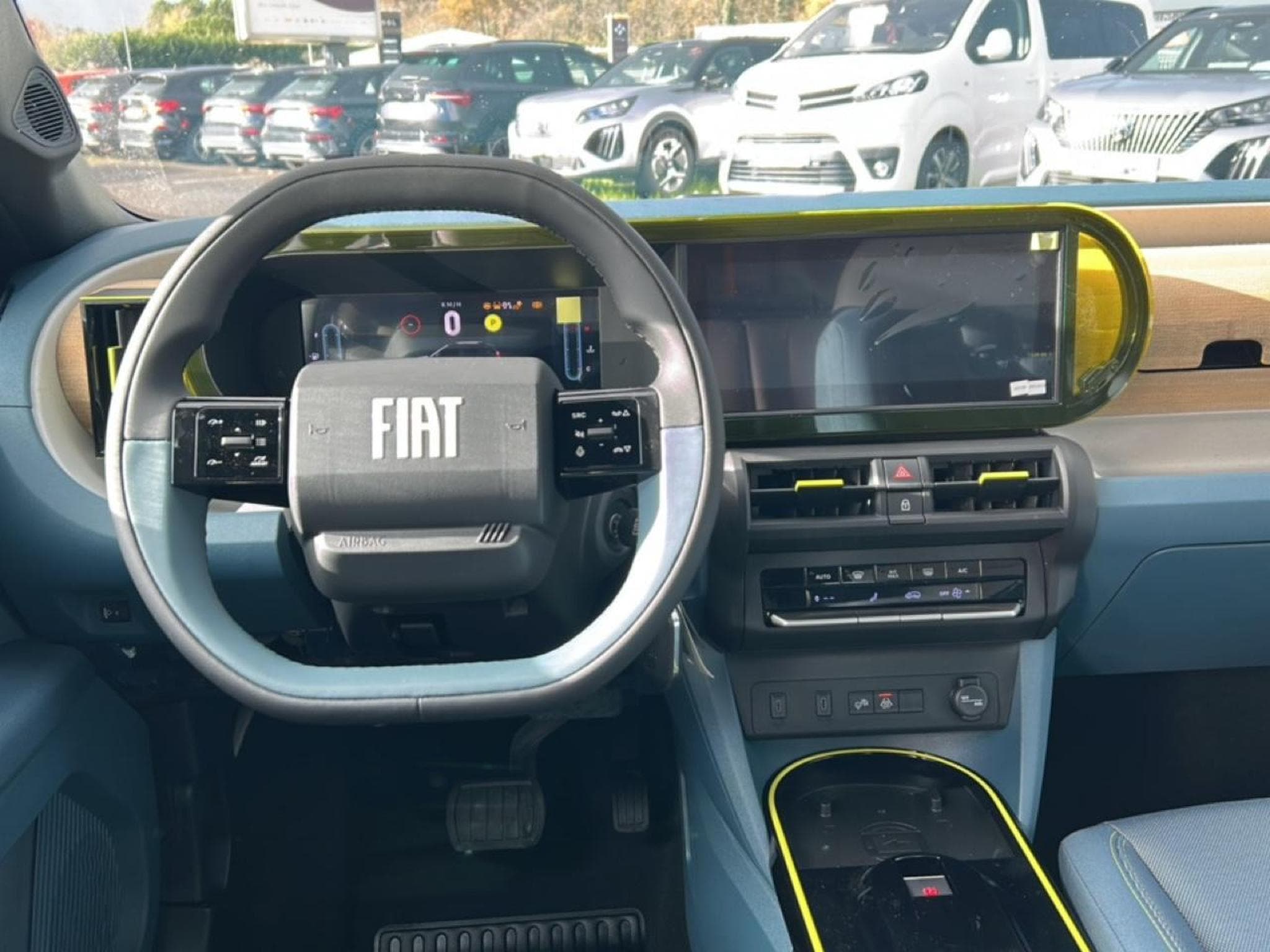 Fiat GRANDE PANDA 1.2 HYBRID 100 LA PRIMA EDCT6 (2025) - Photo 12