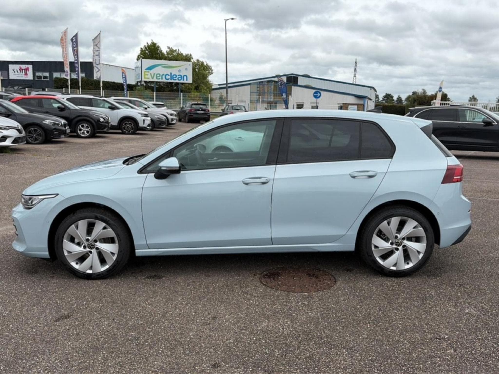 VW GOLF VIII 1.5 ETSI EVO2 116 LIFE DSG7 (2026) - Photo 8
