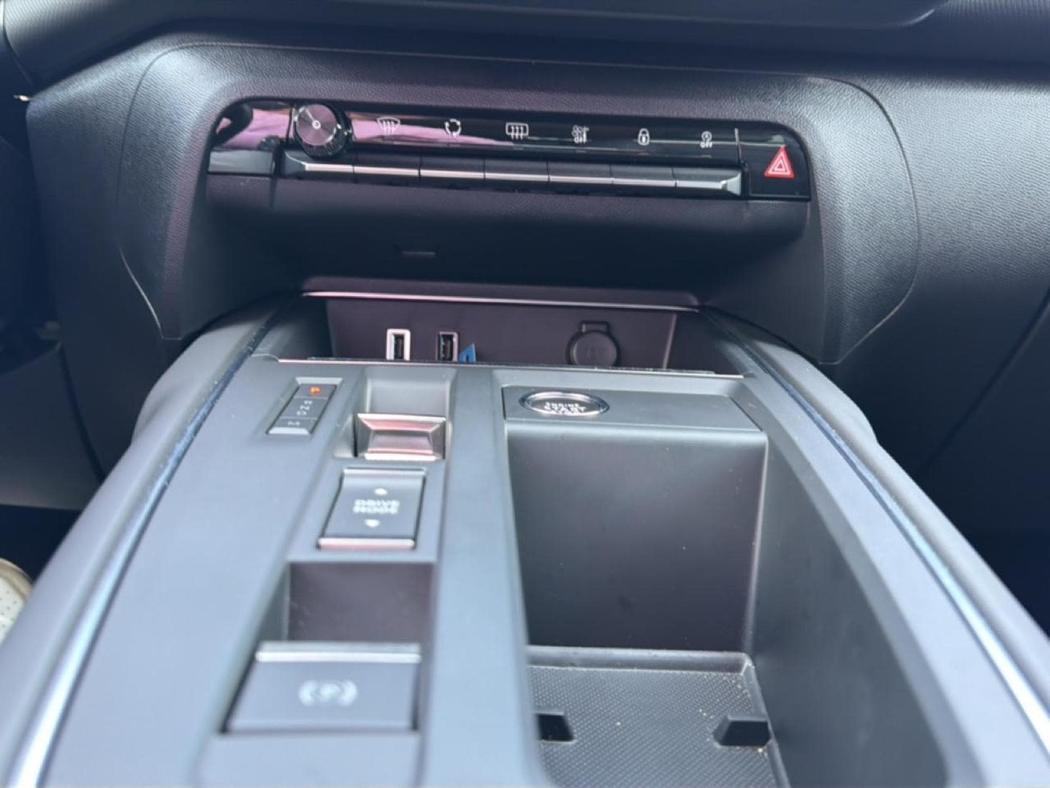 Citroen C5 AIRCROSS 1.5 BLUEHDI 130 MAX BOITE AUTOMATIQUE (2025) - Photo 16