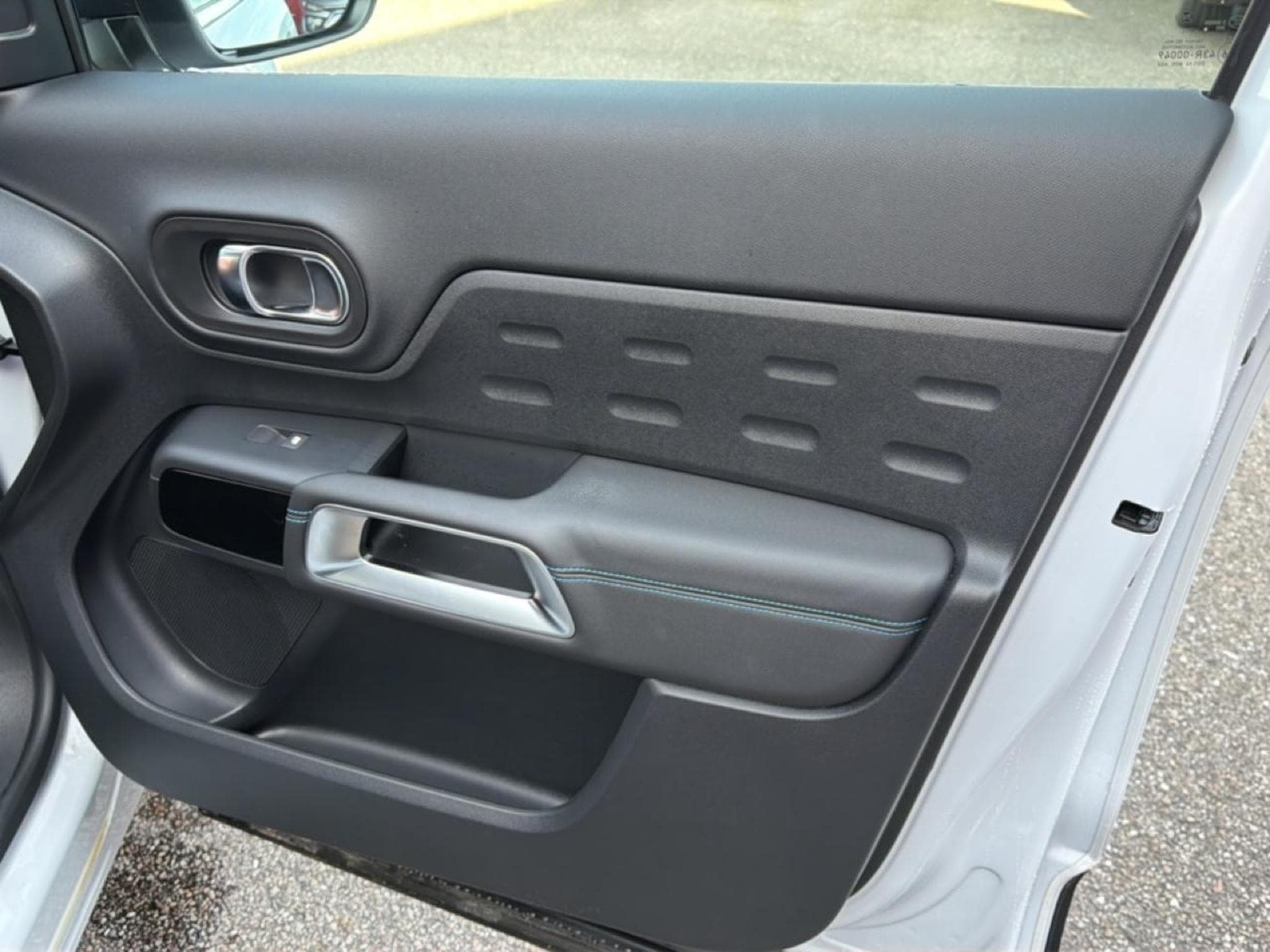 Citroen C5 AIRCROSS 1.5 BLUEHDI 130 MAX BOITE AUTOMATIQUE (2025) - Photo 17