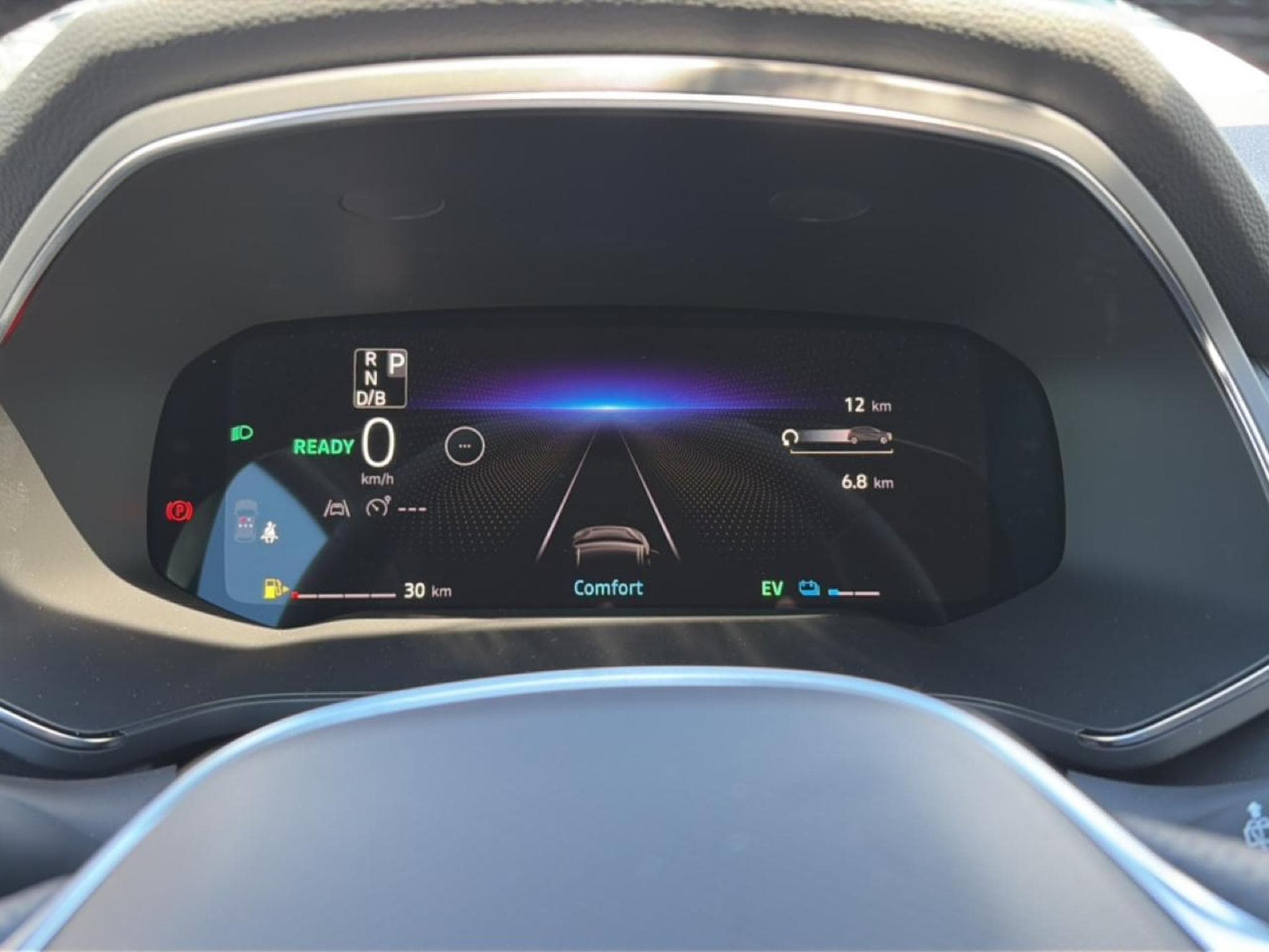 Renault CAPTUR II 1.8 E-TECH FULL HYBRID 160 TECHNO (2026) - Photo 13