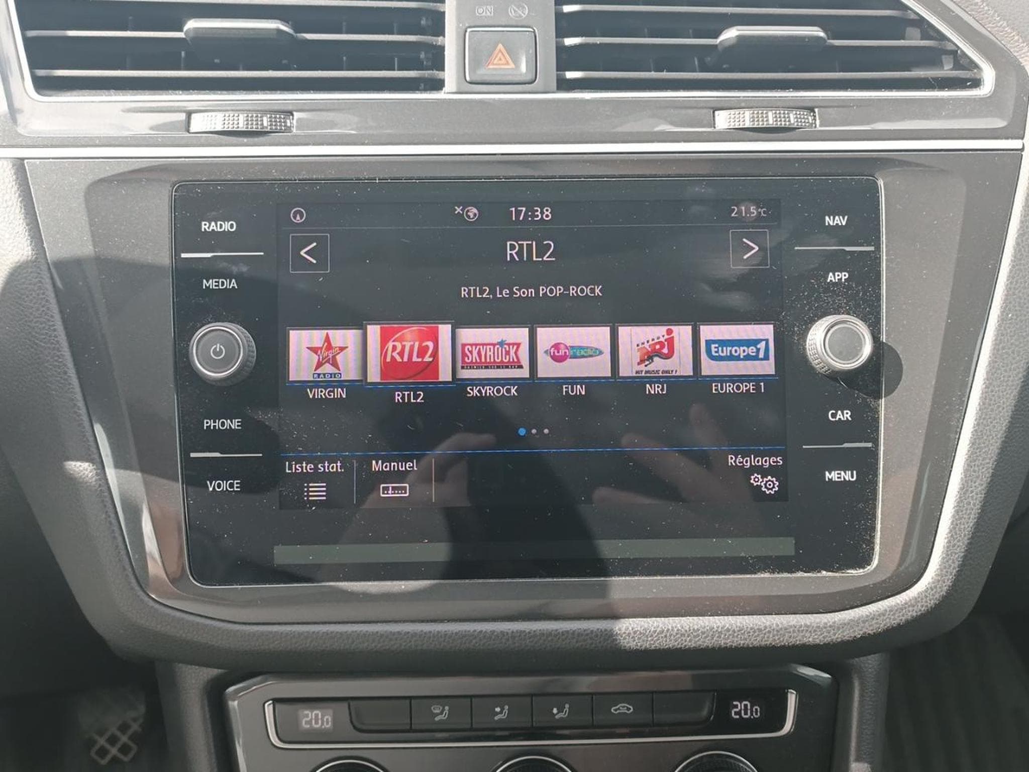 VW TIGUAN 2.0 TDI 150 CARAT (2018) - Photo 16