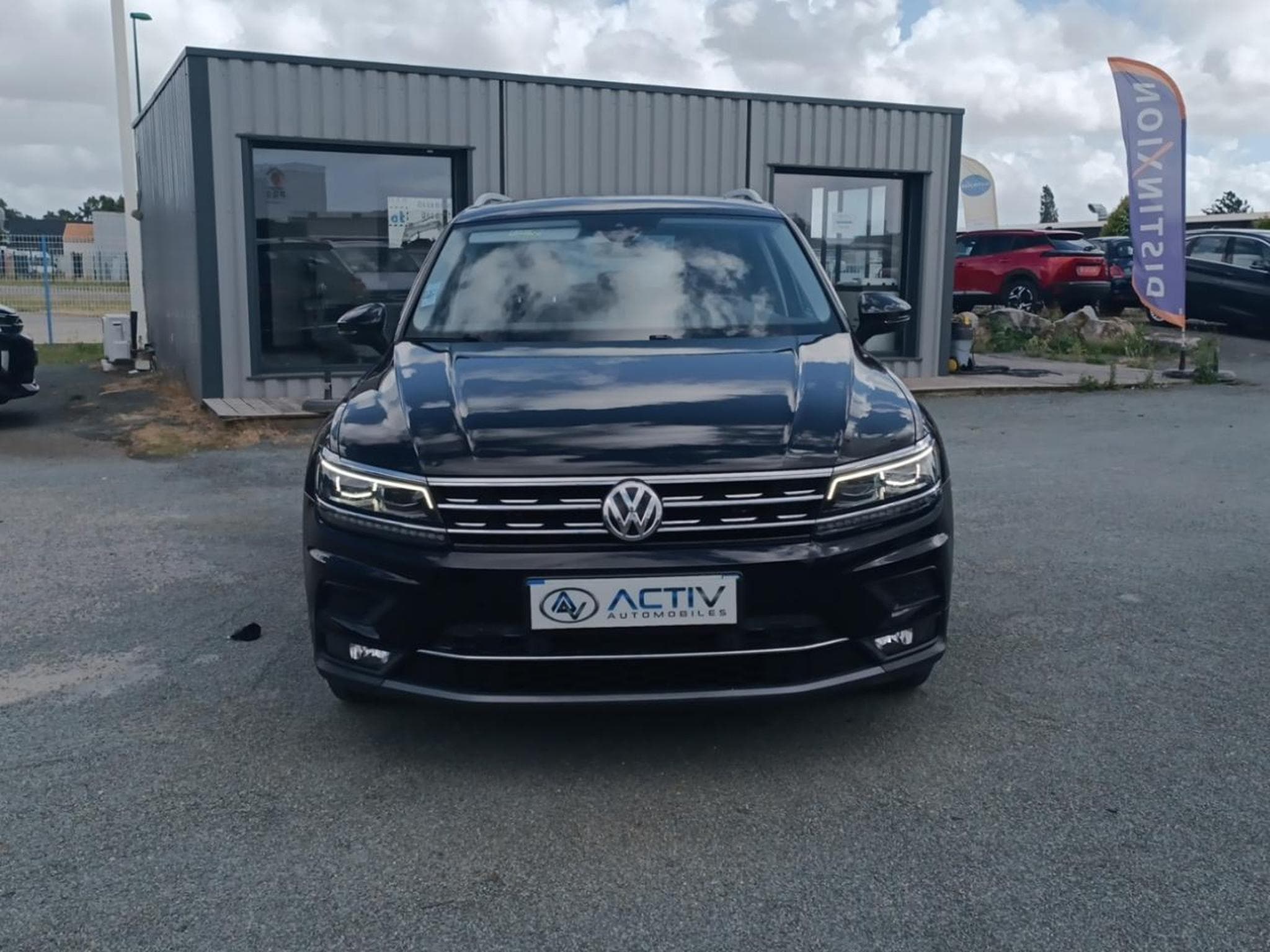 VW TIGUAN 2.0 TDI 150 CARAT (2018) - Photo 2