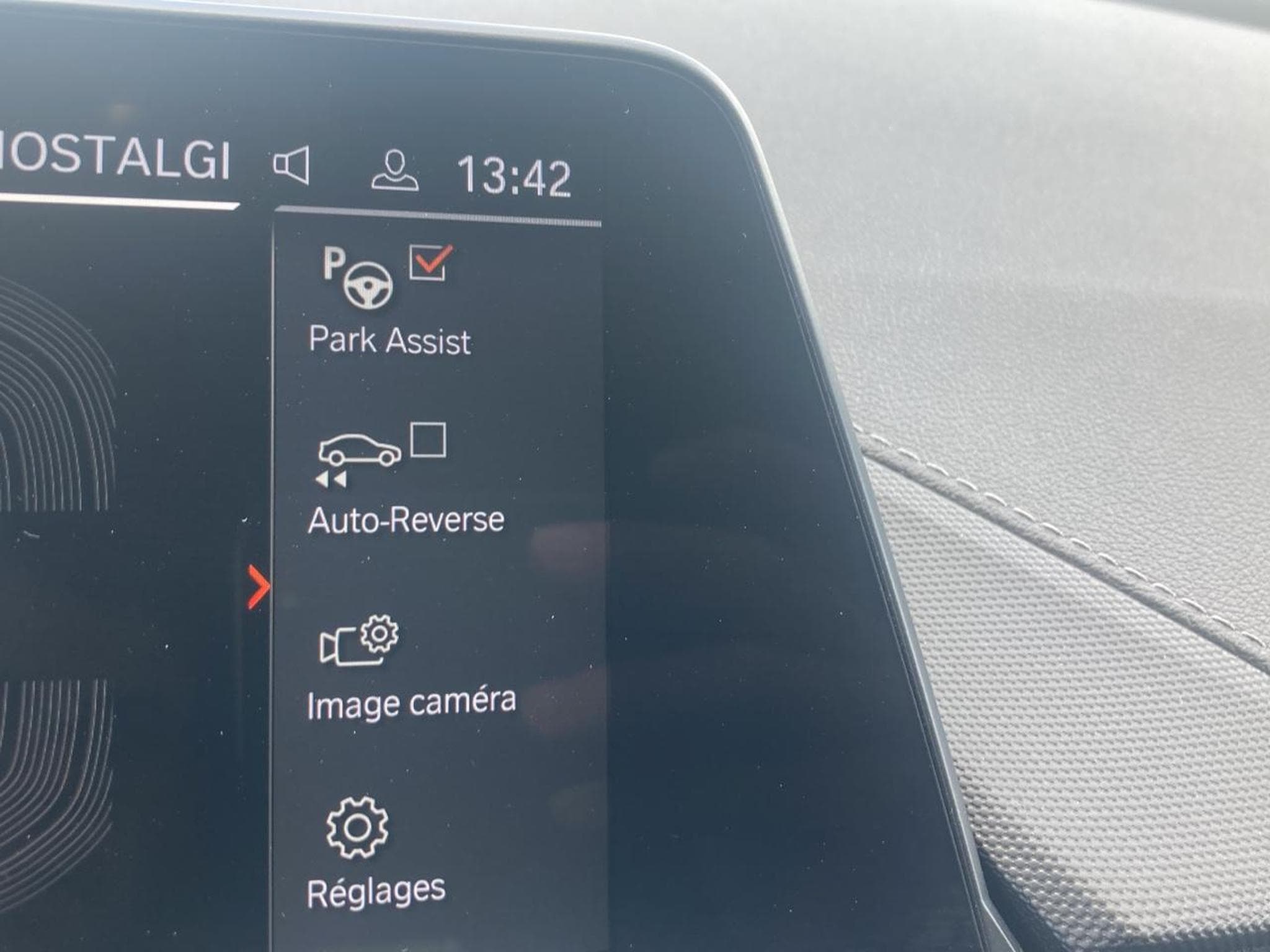 Bmw SERIE 1 (F40) 118I 136 EDITION SPORT DKG7 (2023) - Photo 14