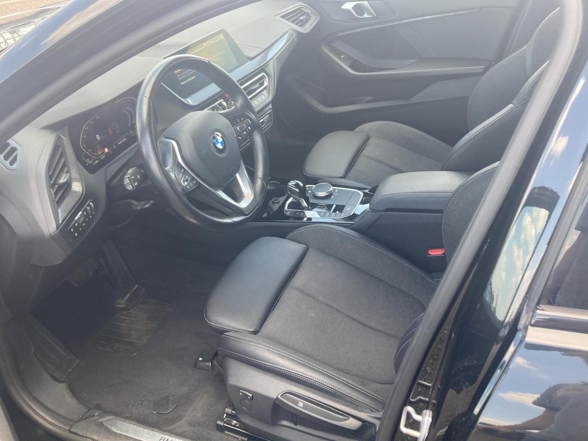 Bmw SERIE 1 (F40) 118I 136 EDITION SPORT DKG7 (2023) - Photo 17