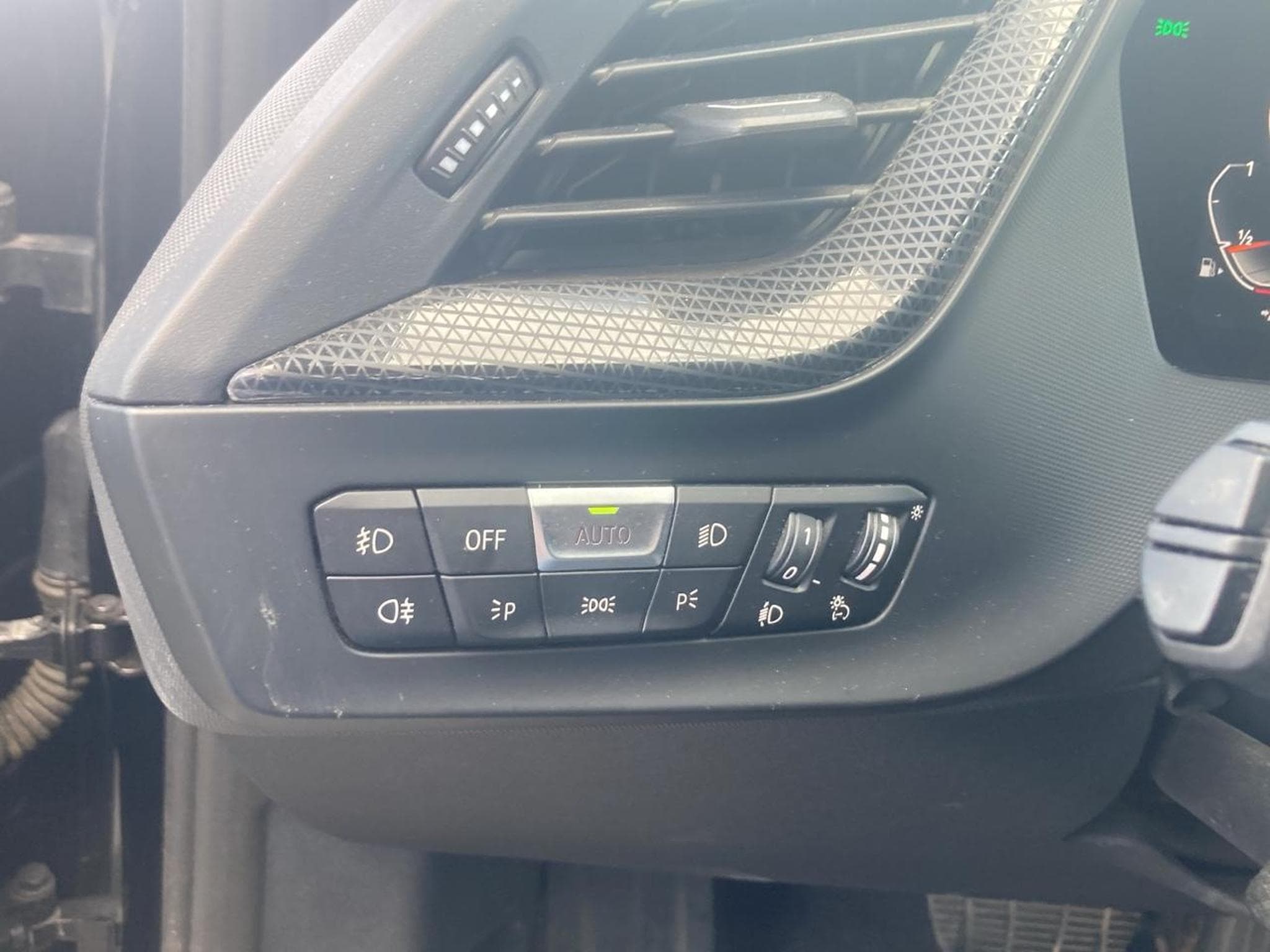 Bmw SERIE 1 (F40) 118I 136 EDITION SPORT DKG7 (2023) - Photo 20