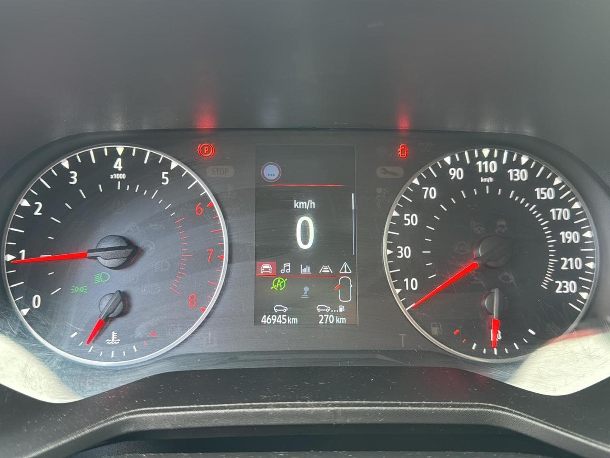 Renault CLIO V 1.0 TCE 90 ZEN (2021) - Photo 14