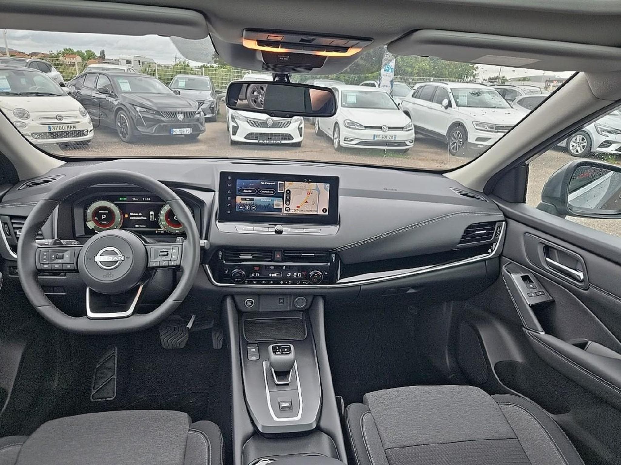 Nissan QASHQAI 1.3 MILD HYBRID 158 N-CONNECTA XTRONIC (2023) - Photo 10